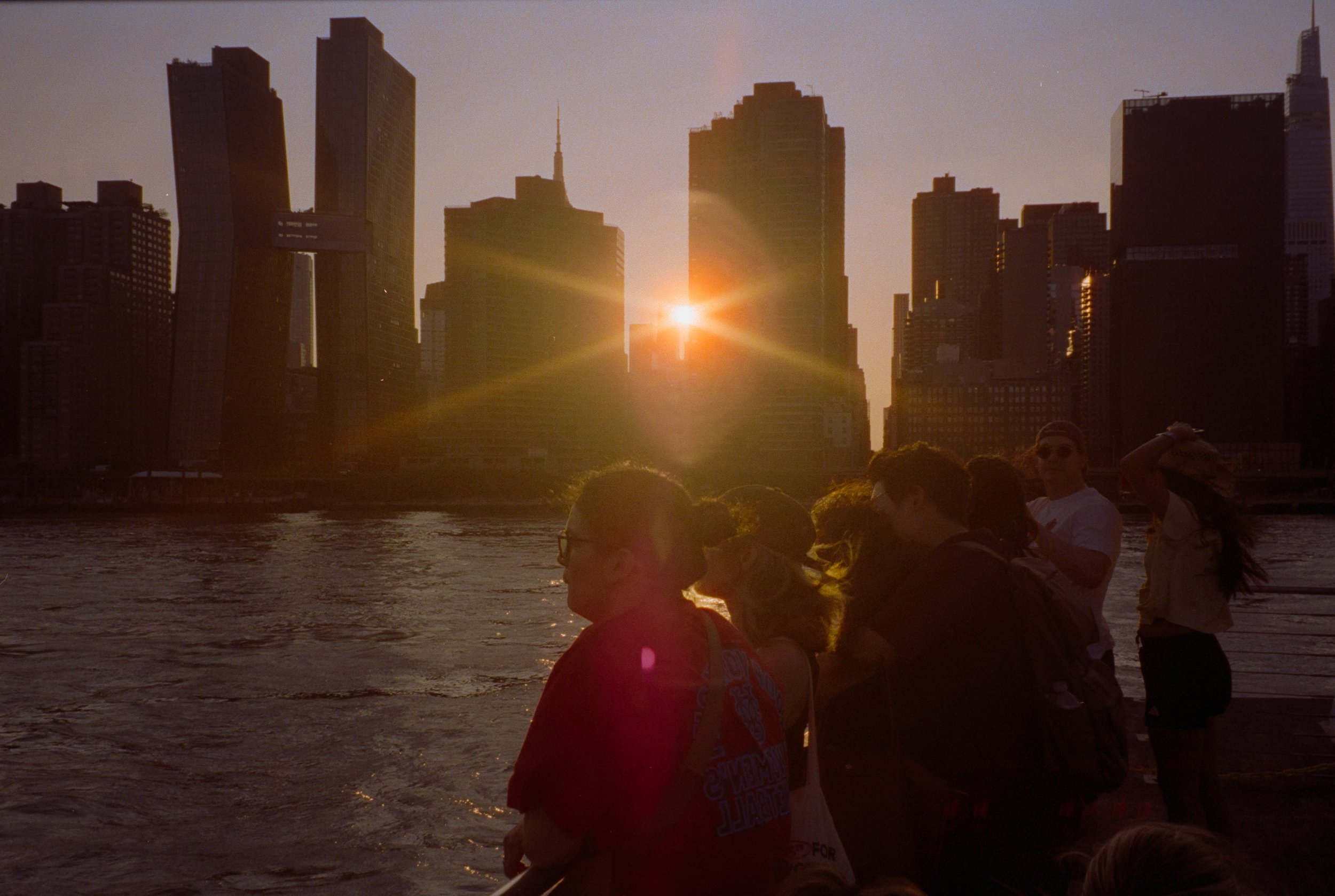 DSC05337-3 Cinestill 80035MM_20260730_EXPORTS.jpg