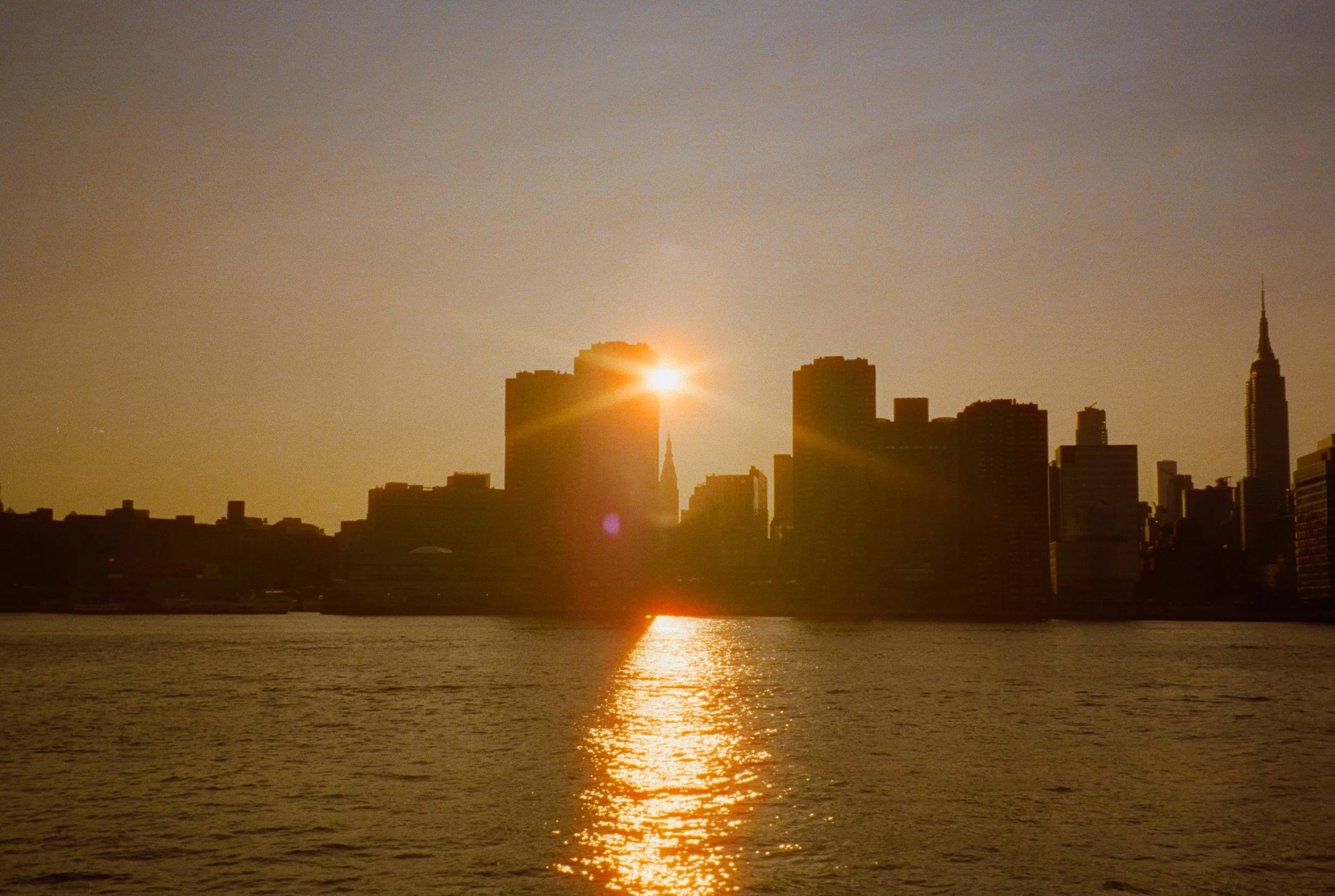DSC05329-3 Cinestill 80035MM_20260730_EXPORTS.jpg