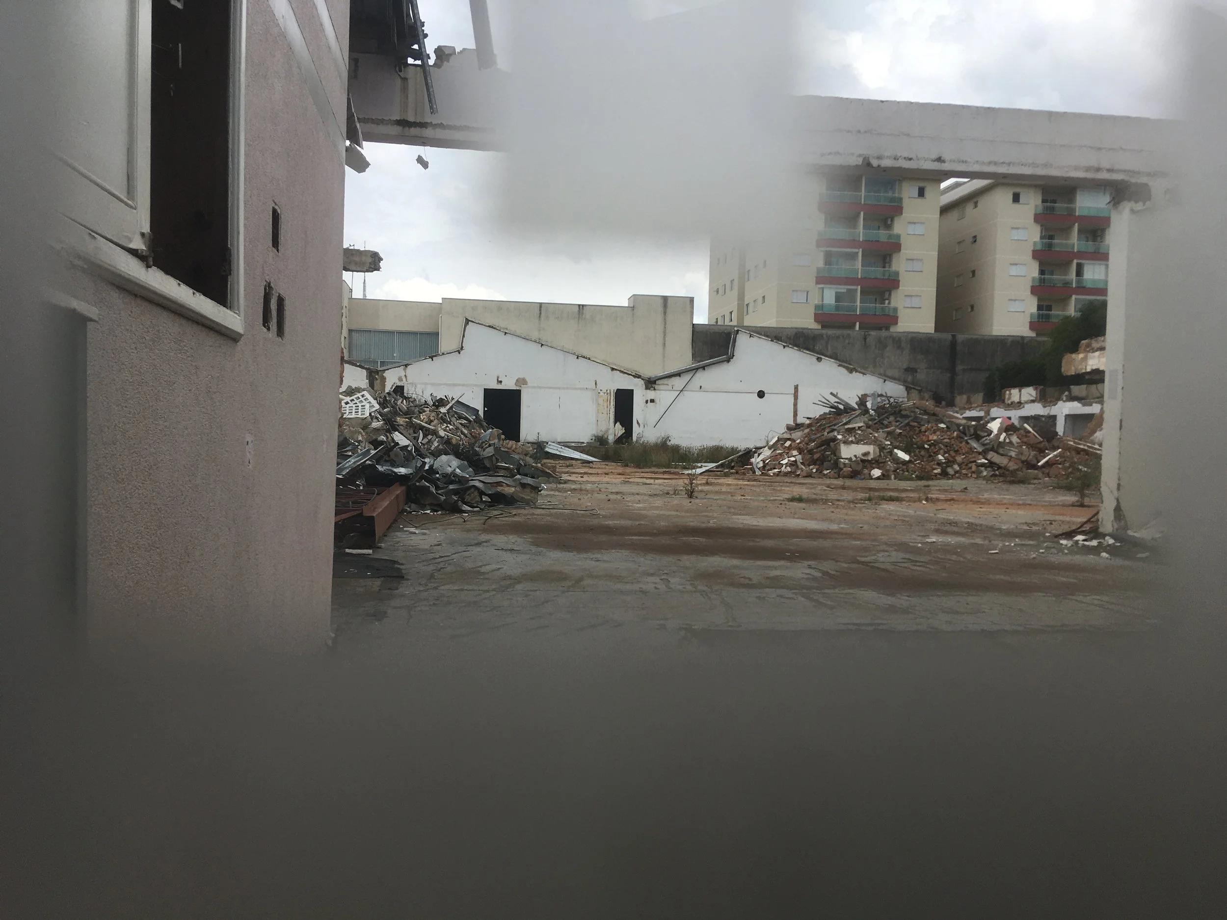 My location to vote in the election is near the place they opened Palestina - Photos I took today passing there