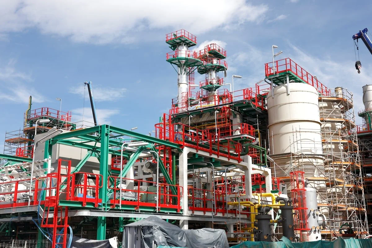 Iran crisis makes green jet fuel interesting again