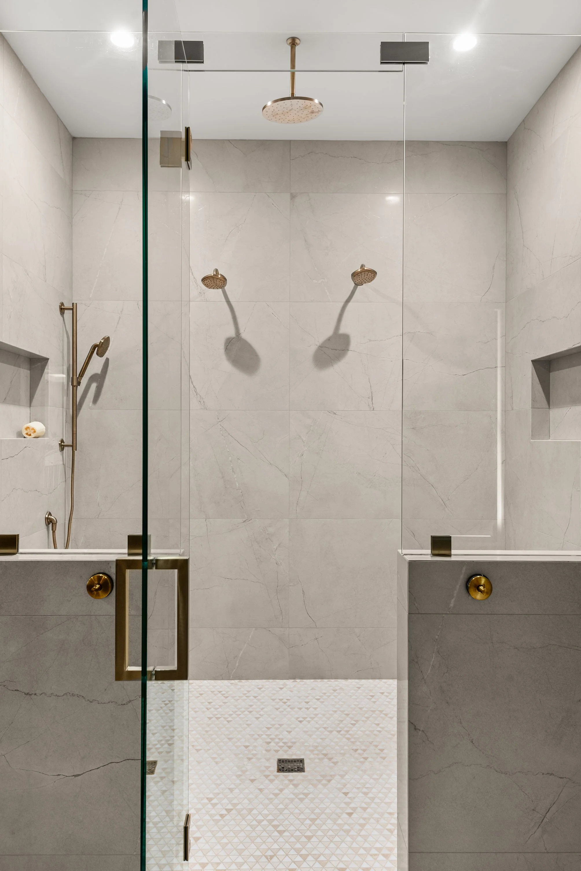 5005 S The Riviera St (42).jpg