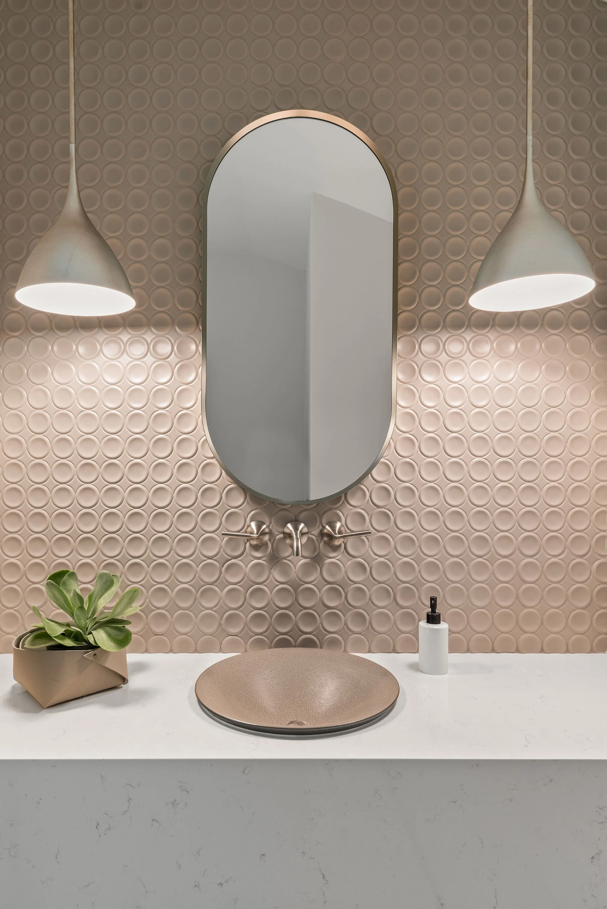 5005 S The Riviera St (54).jpg