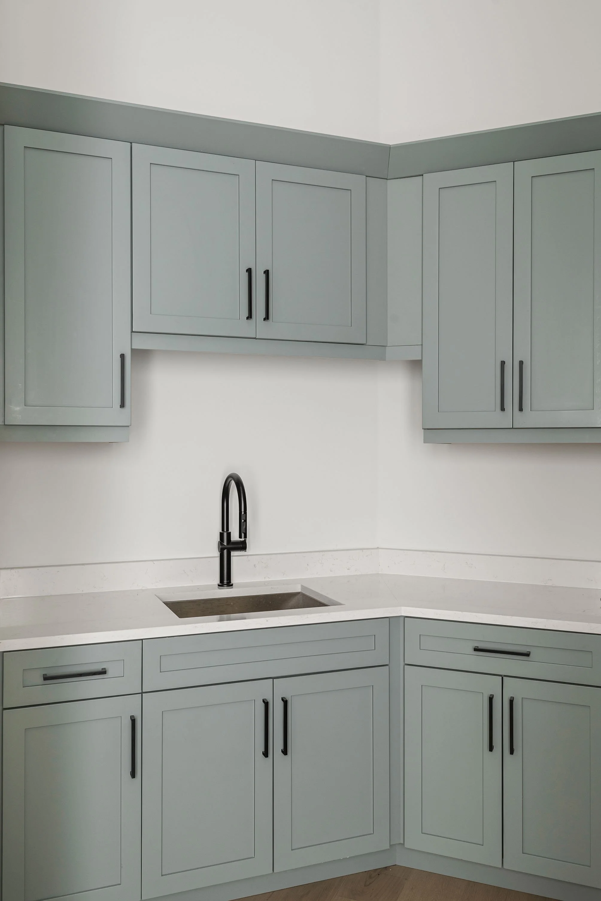 4300 Bayshore Blvd NE (52).jpg