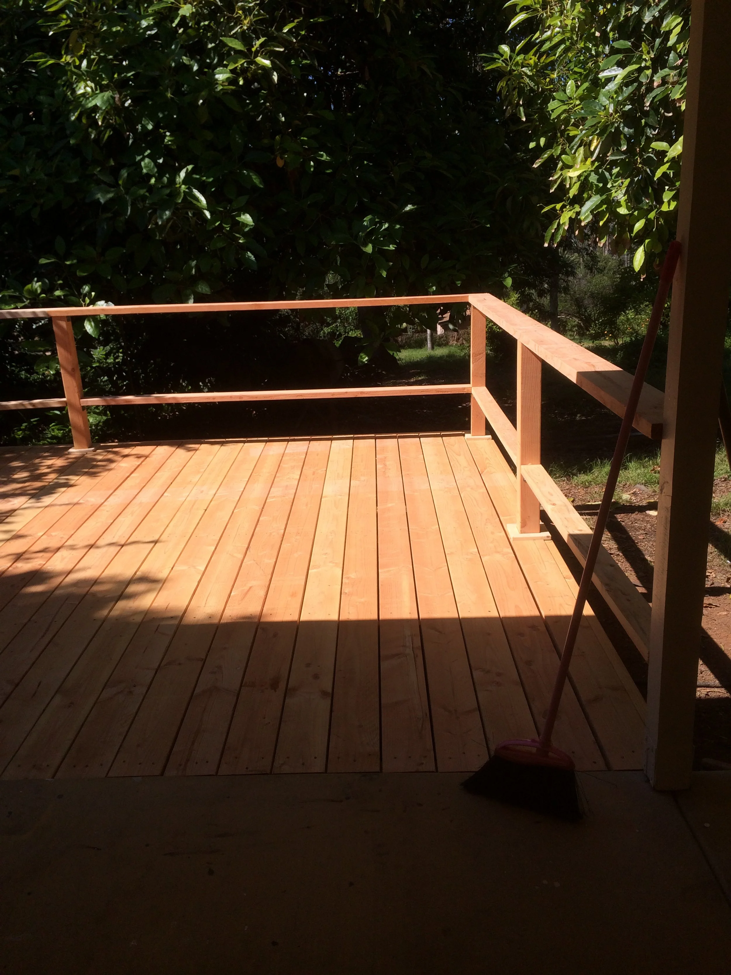 Deck Photo 1.JPG
