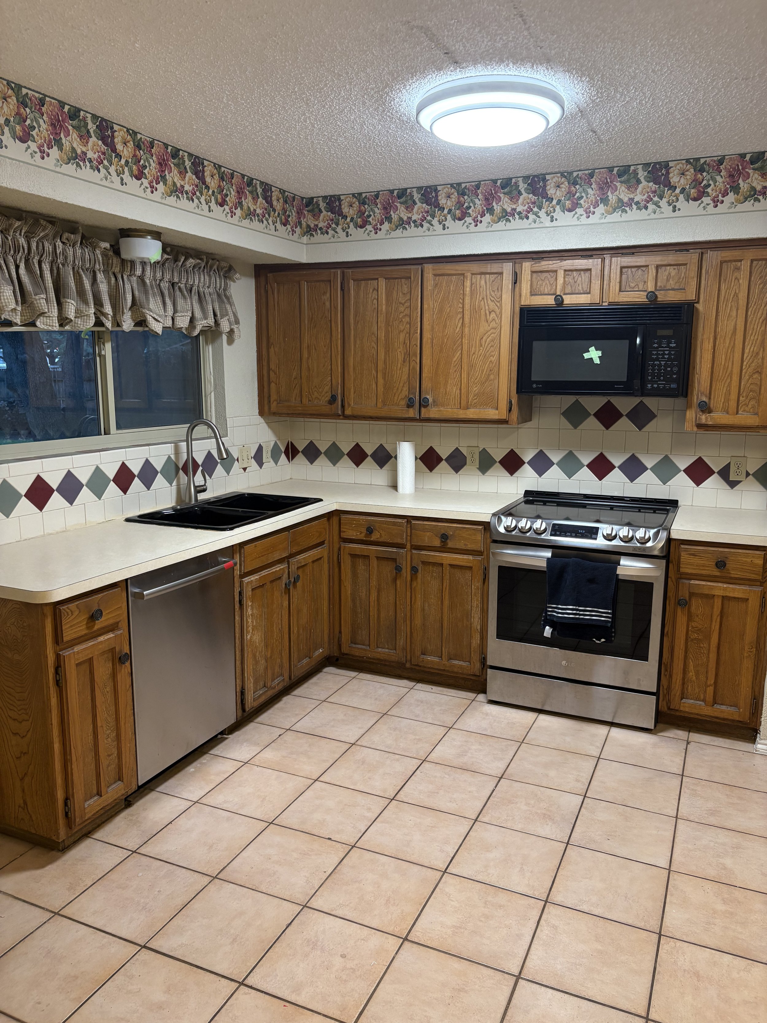 old kitchen 2010.jpeg