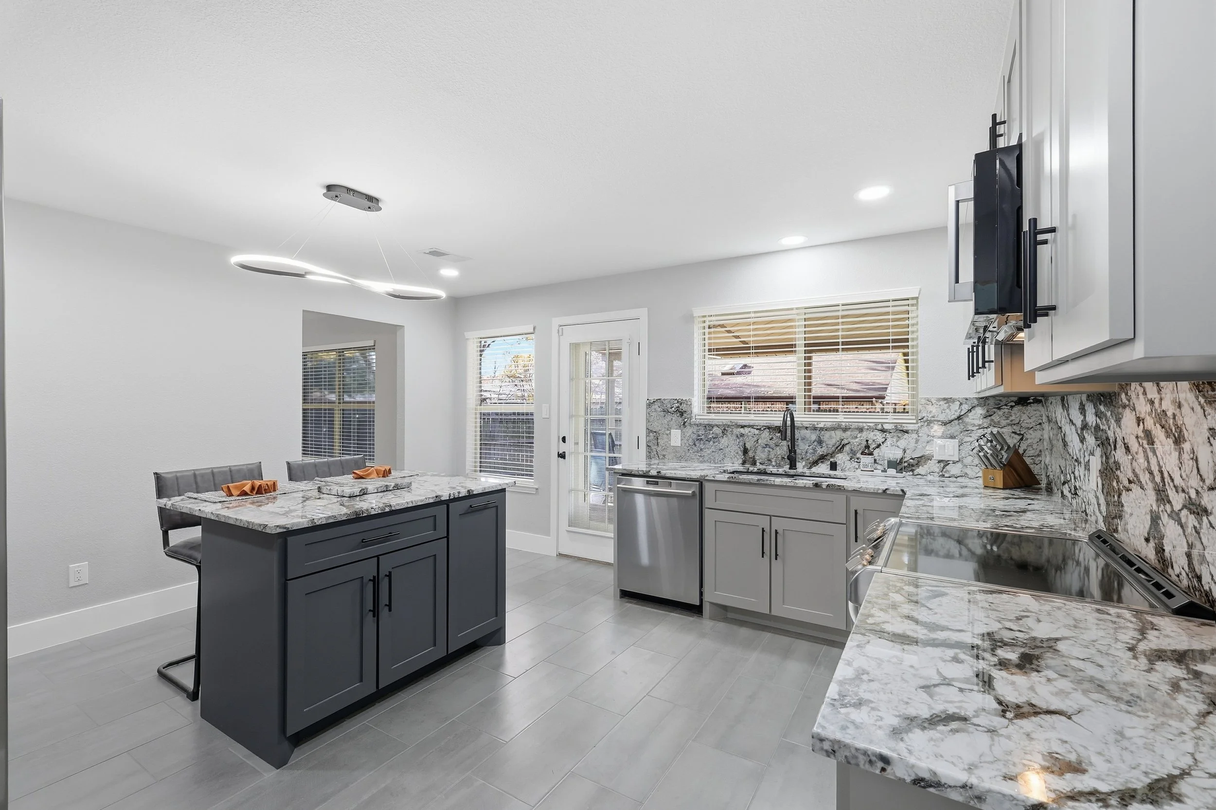 2010 new kitchen.jpg