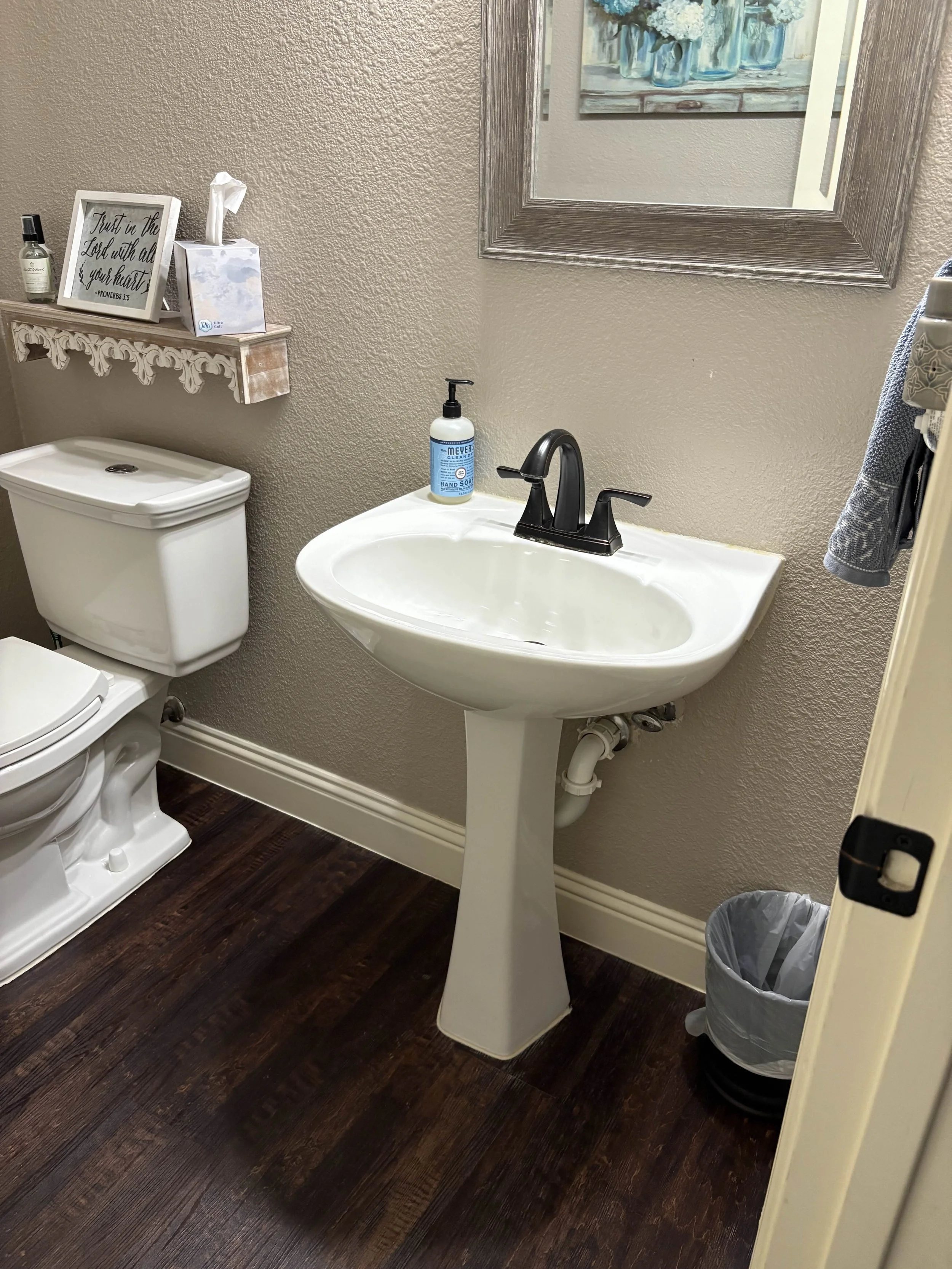 old sink.jpg
