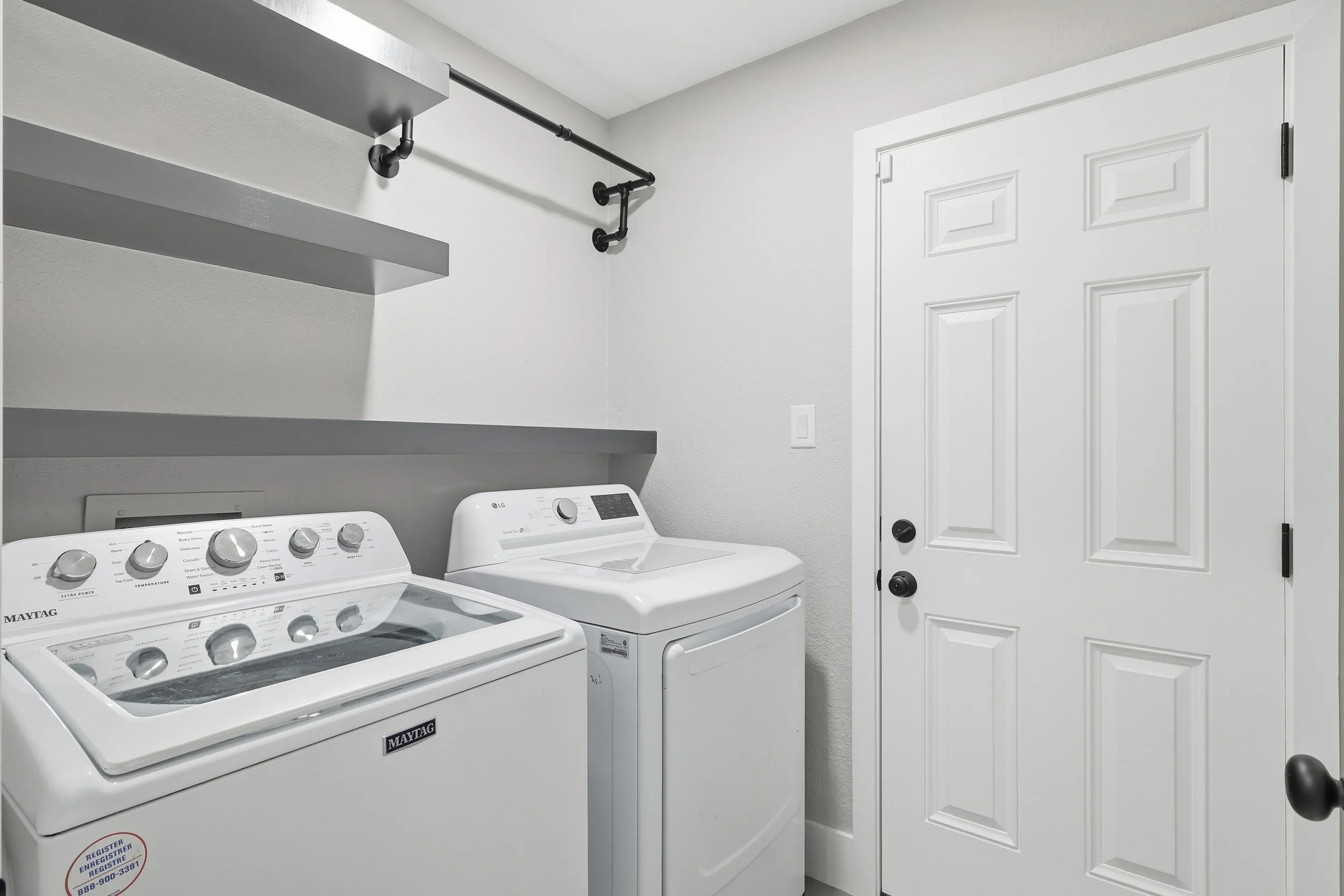 2010 new laundry.jpg