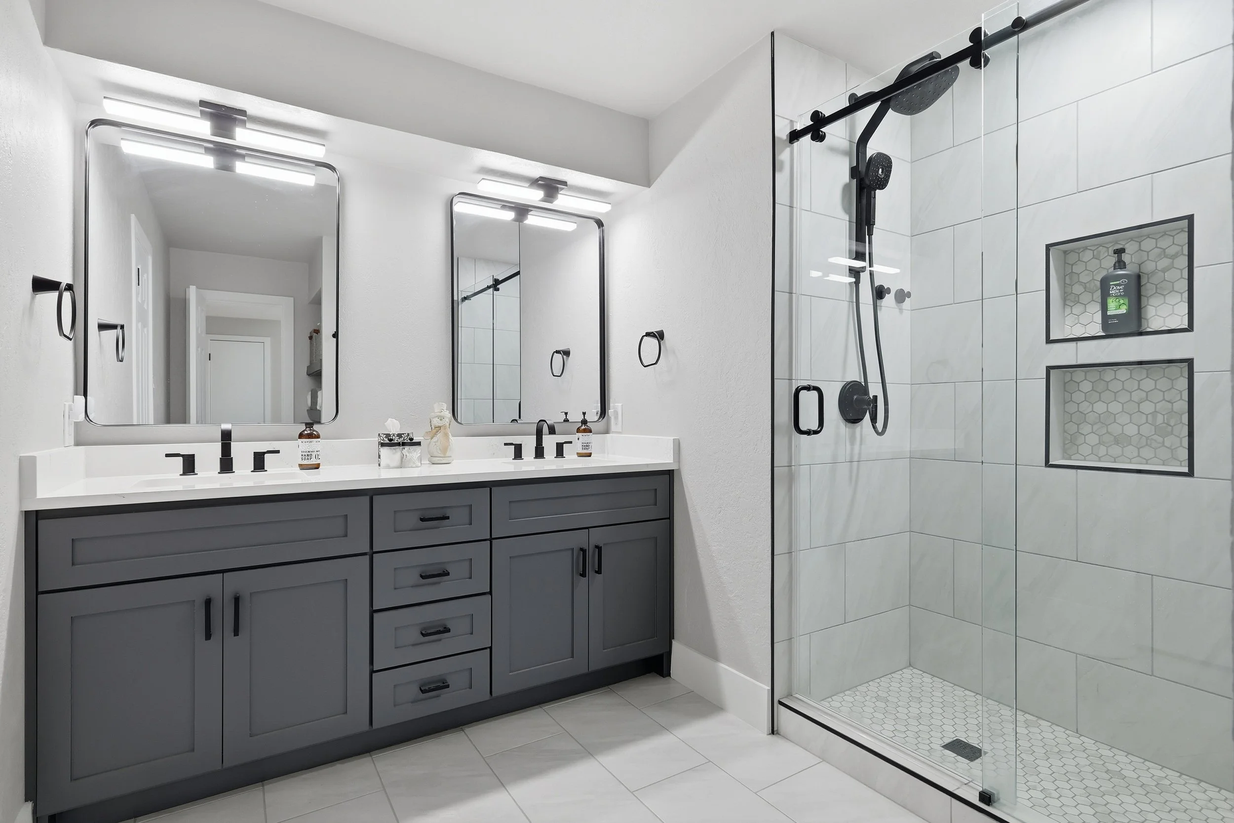 2010 new master bath.jpg