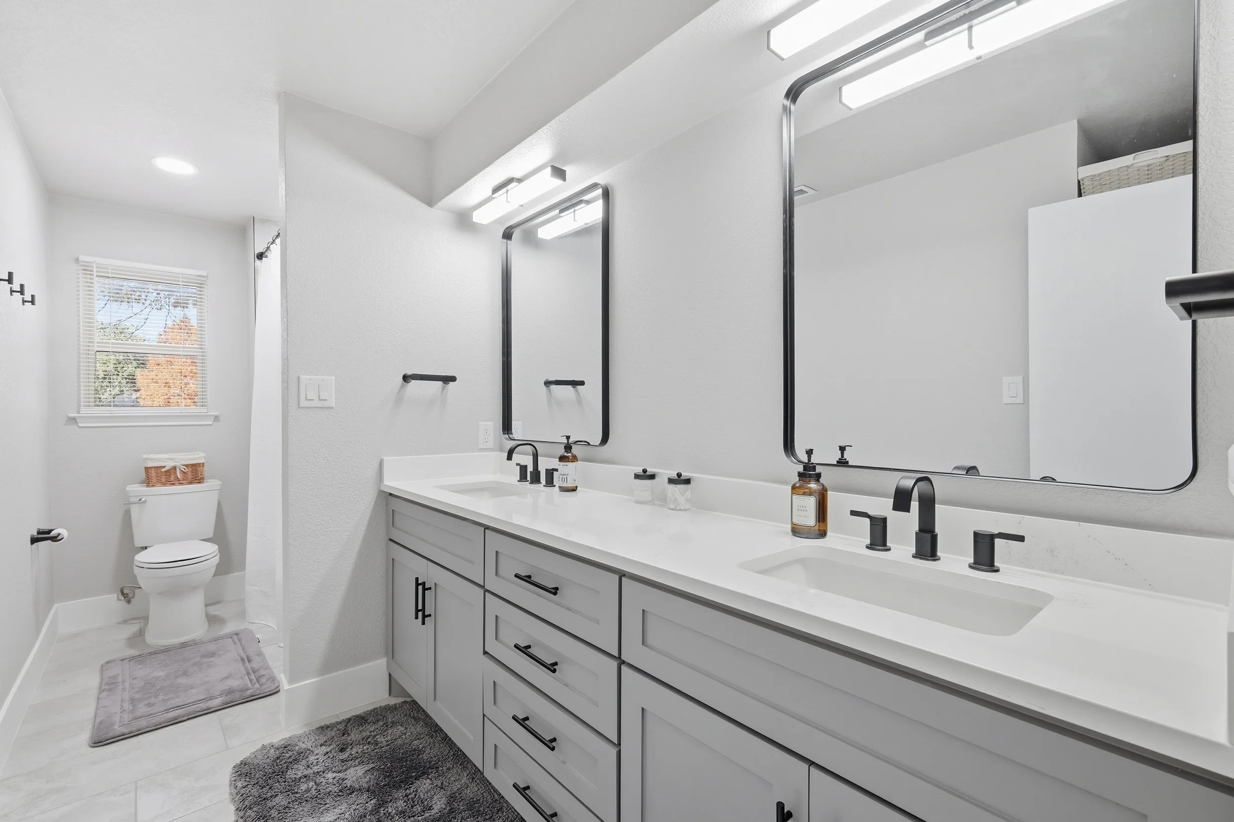 Secondary bathroom remodel in Southlake TX