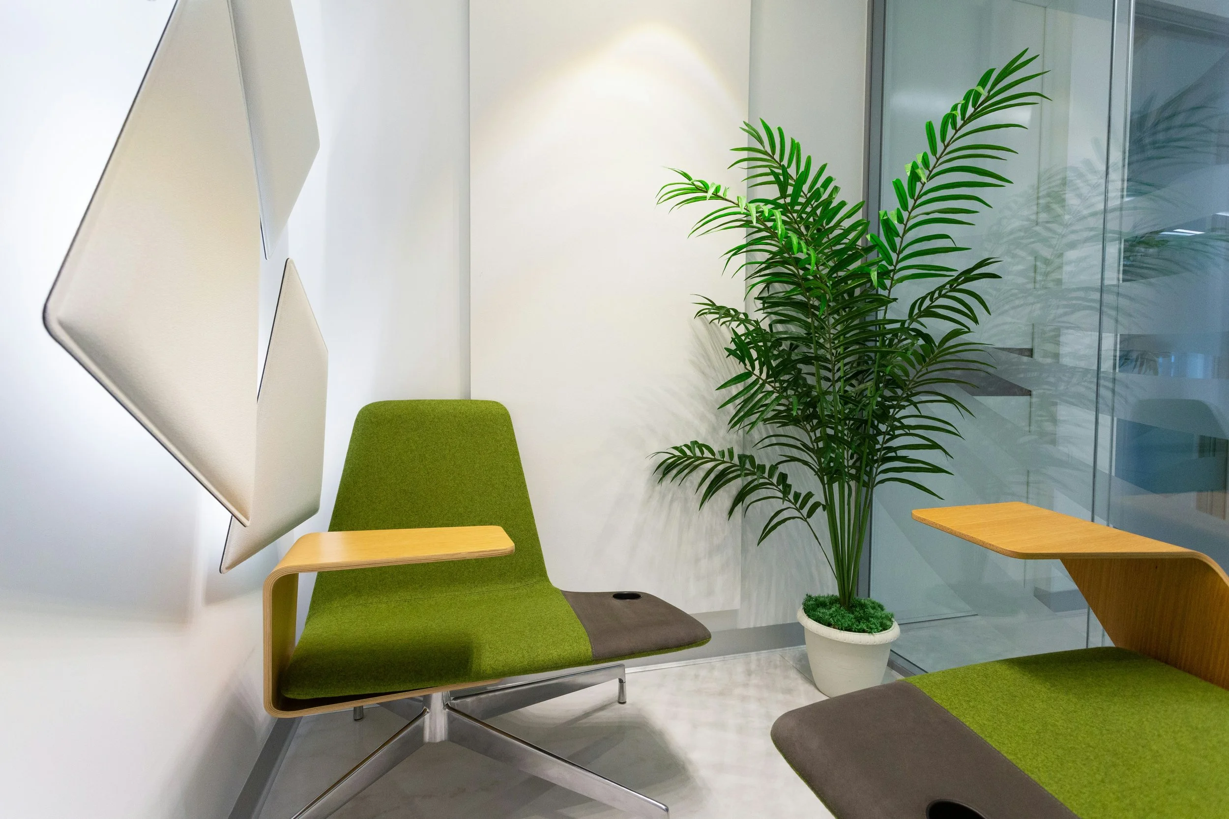 Designing for Every Mind: How Neurodivergent-Inclusive Workspaces Benefit Everyone