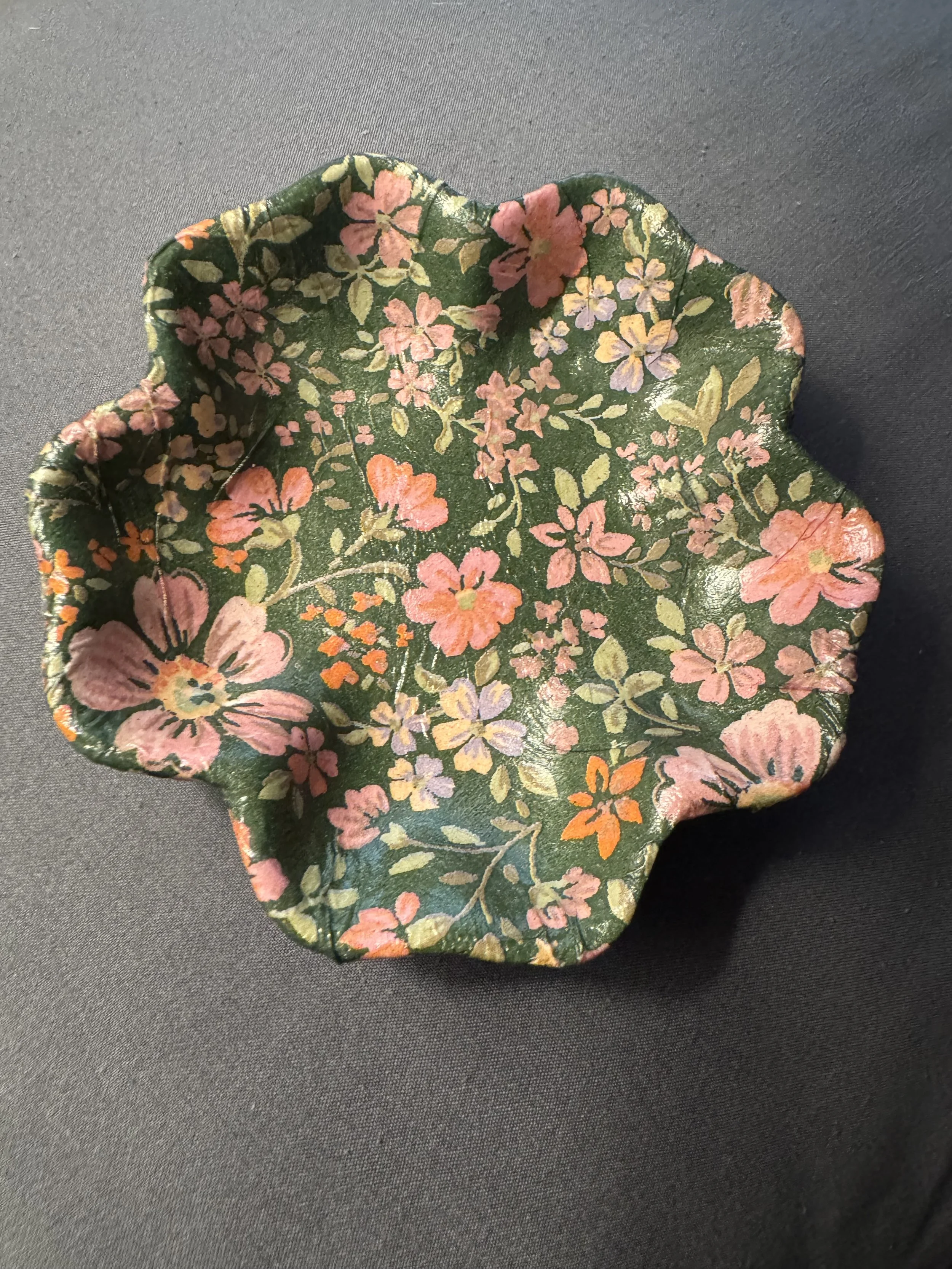 Maker’s Monday- Trinket dishes