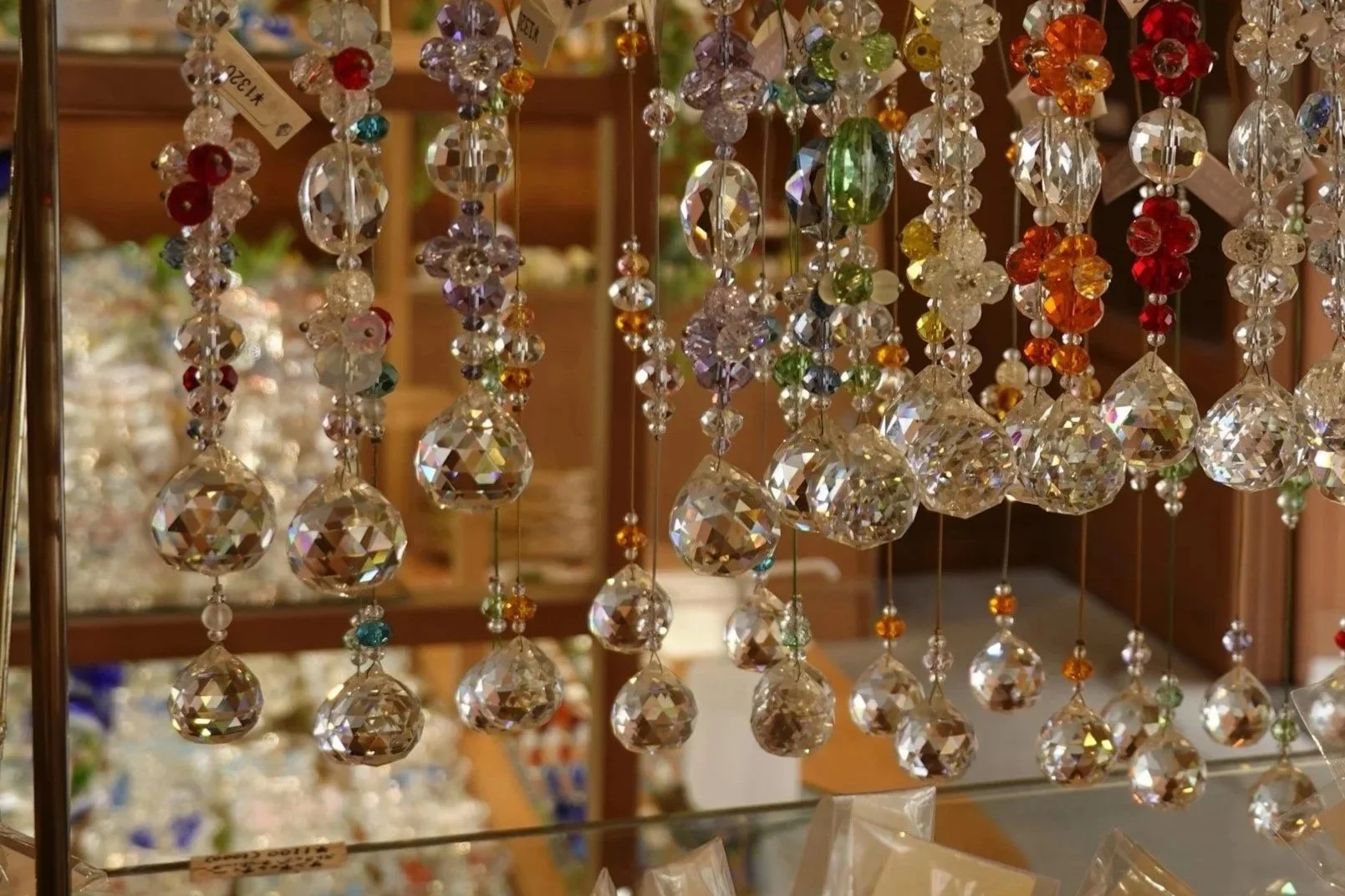 Maker’s Monday Crystal Suncatchers