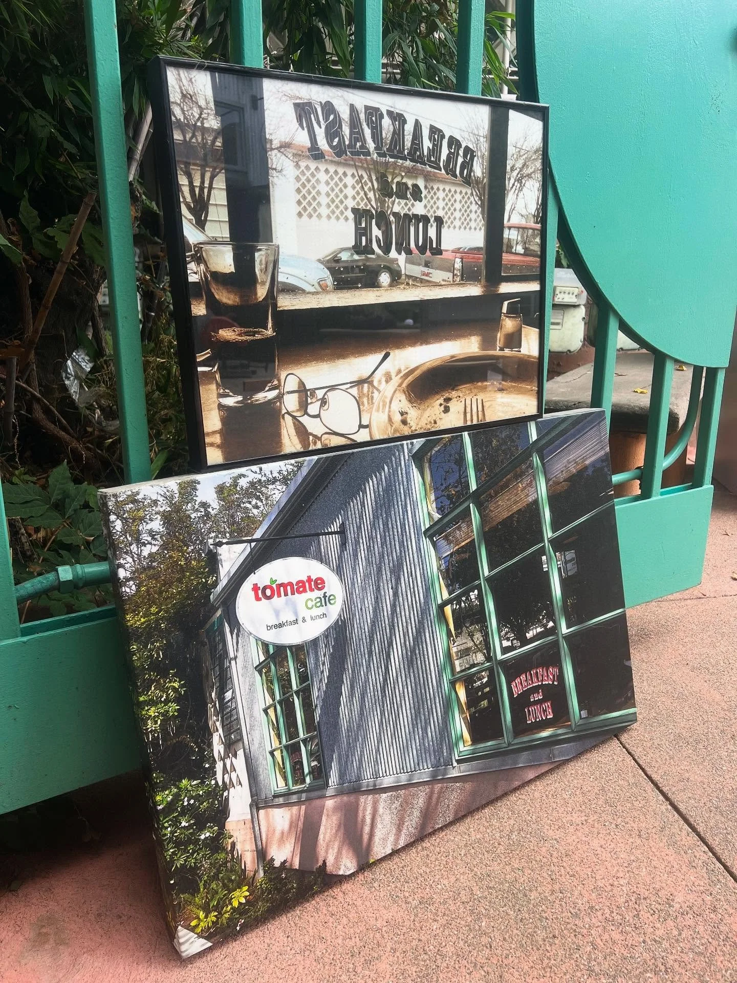 APPRECIATION 

We are honored to be taking over the Tomate Cafe space and grateful to have the opportunity to open UQBAR. Huge thank you to Jack, the Tomate team, and all the customers who made this cafe a beloved Berkeley community spot for 17 years