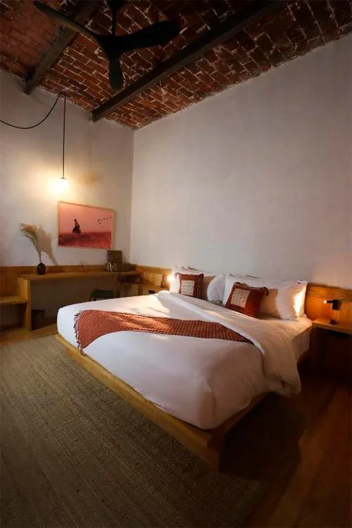 superior-room-1.jpg