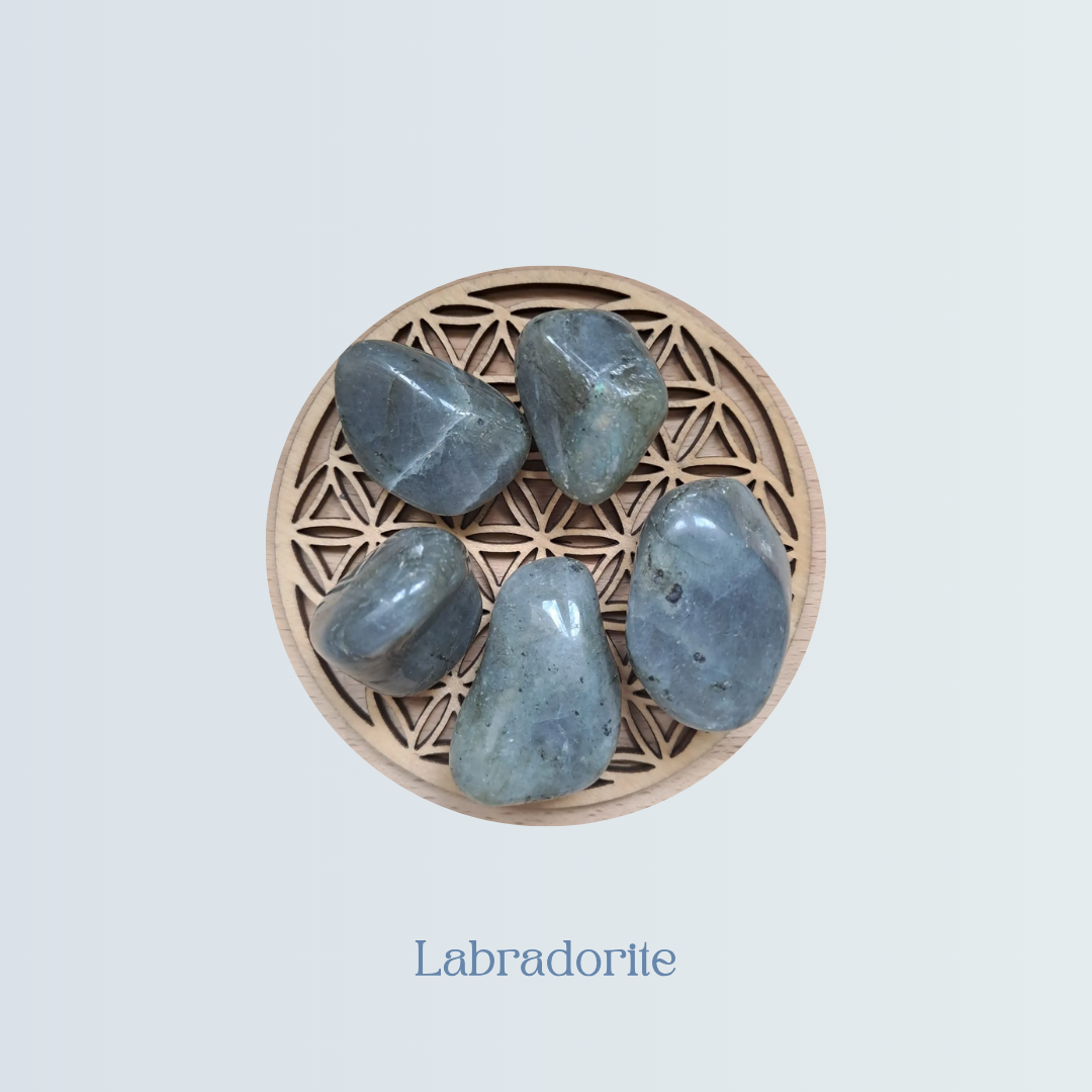 Labradorite.png