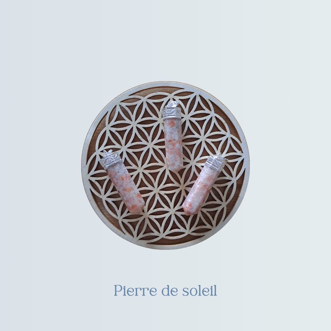 Pendentif pointe polie _Pierre de soleil.png