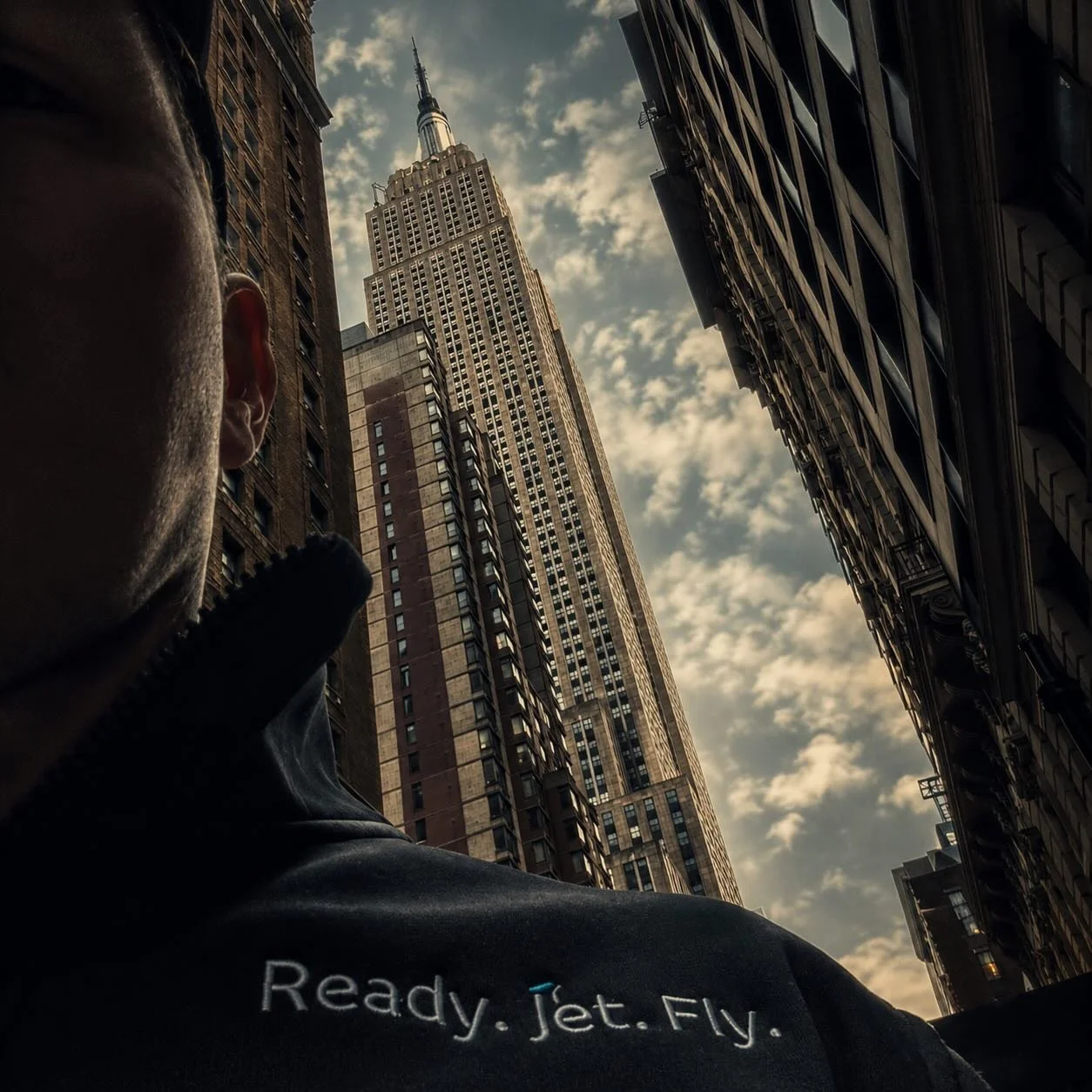 Take a wild guess where we are.
No pressure.
We don&rsquo;t wait in traffic. We fly over it.
Ready. Jet. Fly.

#PrivateJetCharter
#NewYorkSkyline
#FlyPrivate
#LuxuryWithoutLimits
#ReadyJetFly