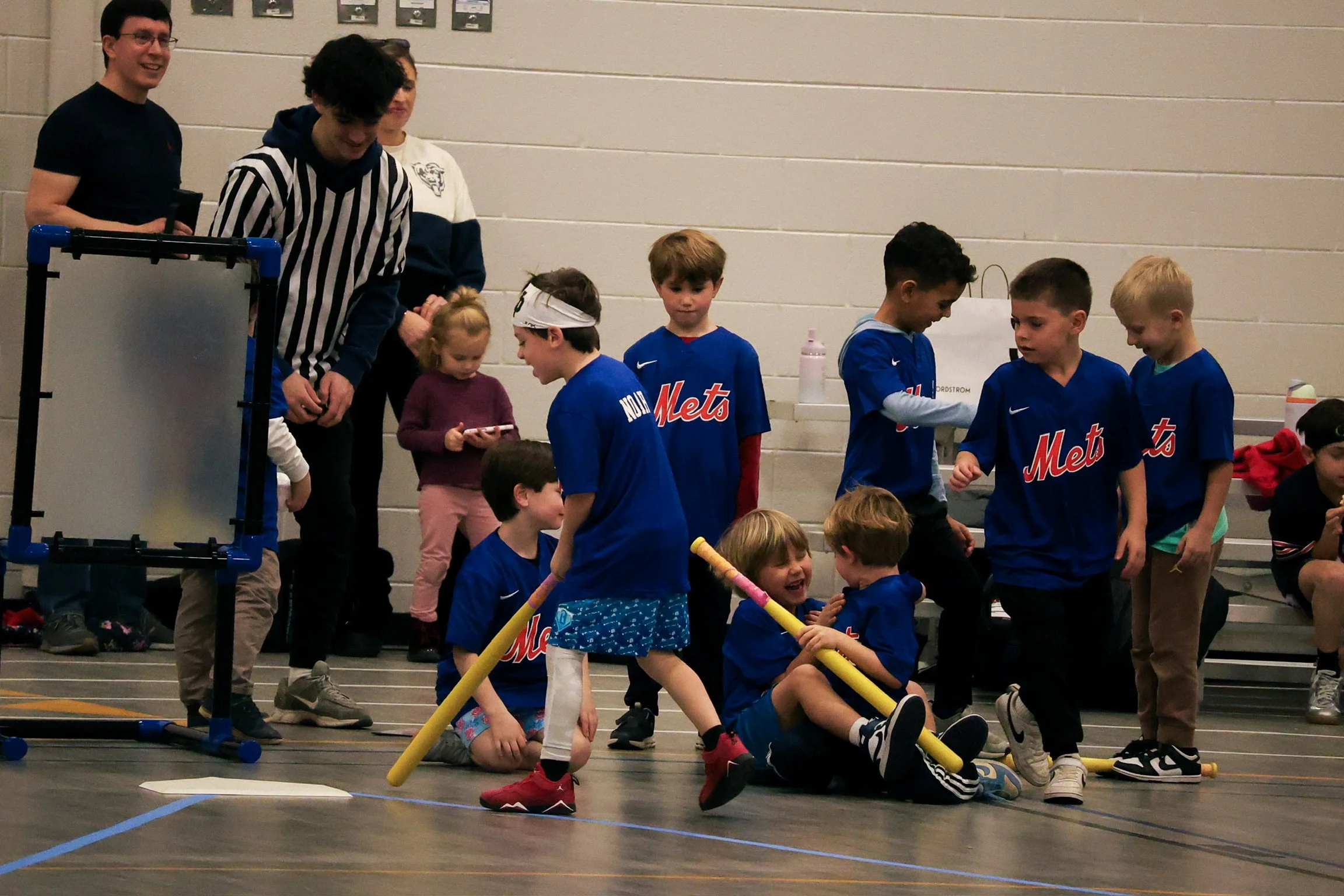 Sunday Funday Sports WIFFLE Ball Week 2_5465.JPEG