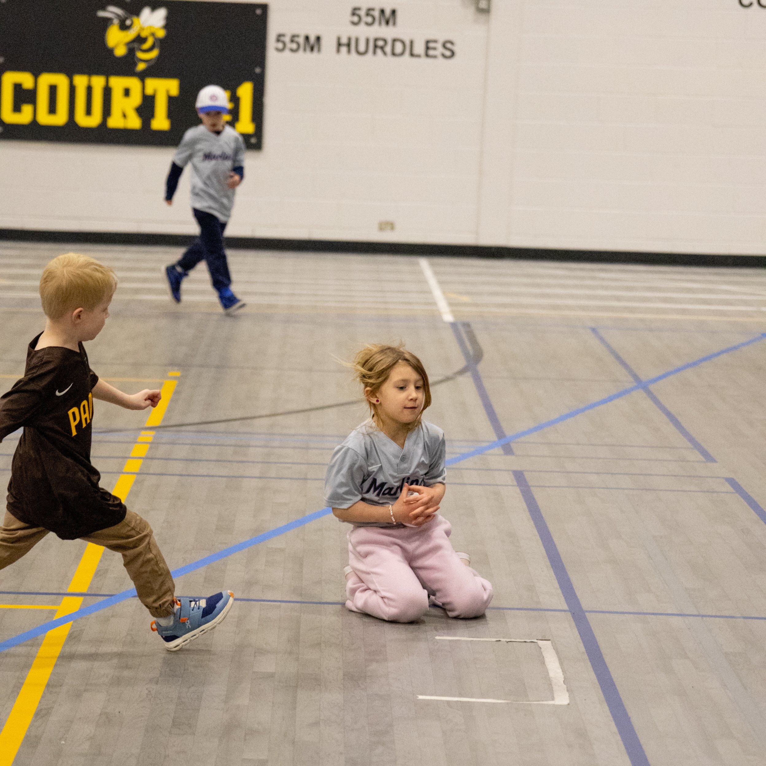 Sunday Funday Sports WIFFLE Ball Week 6_3726.JPG