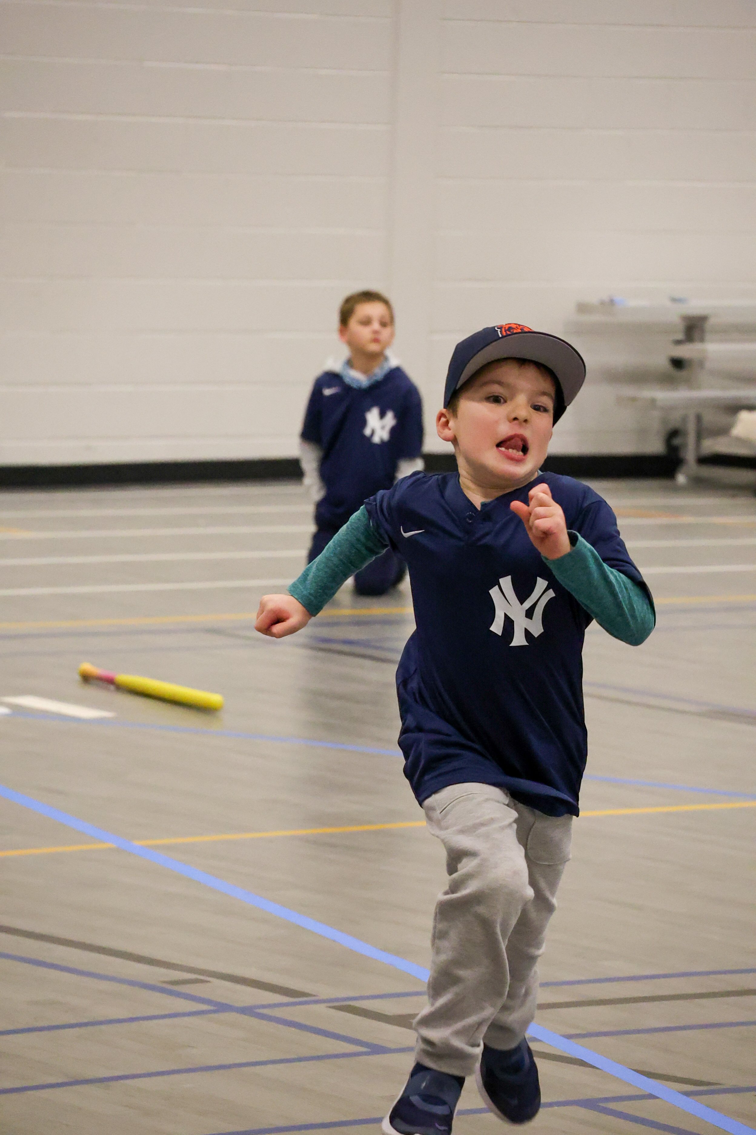Sunday Funday Sports WIFFLE Ball Week 5_7331.JPEG