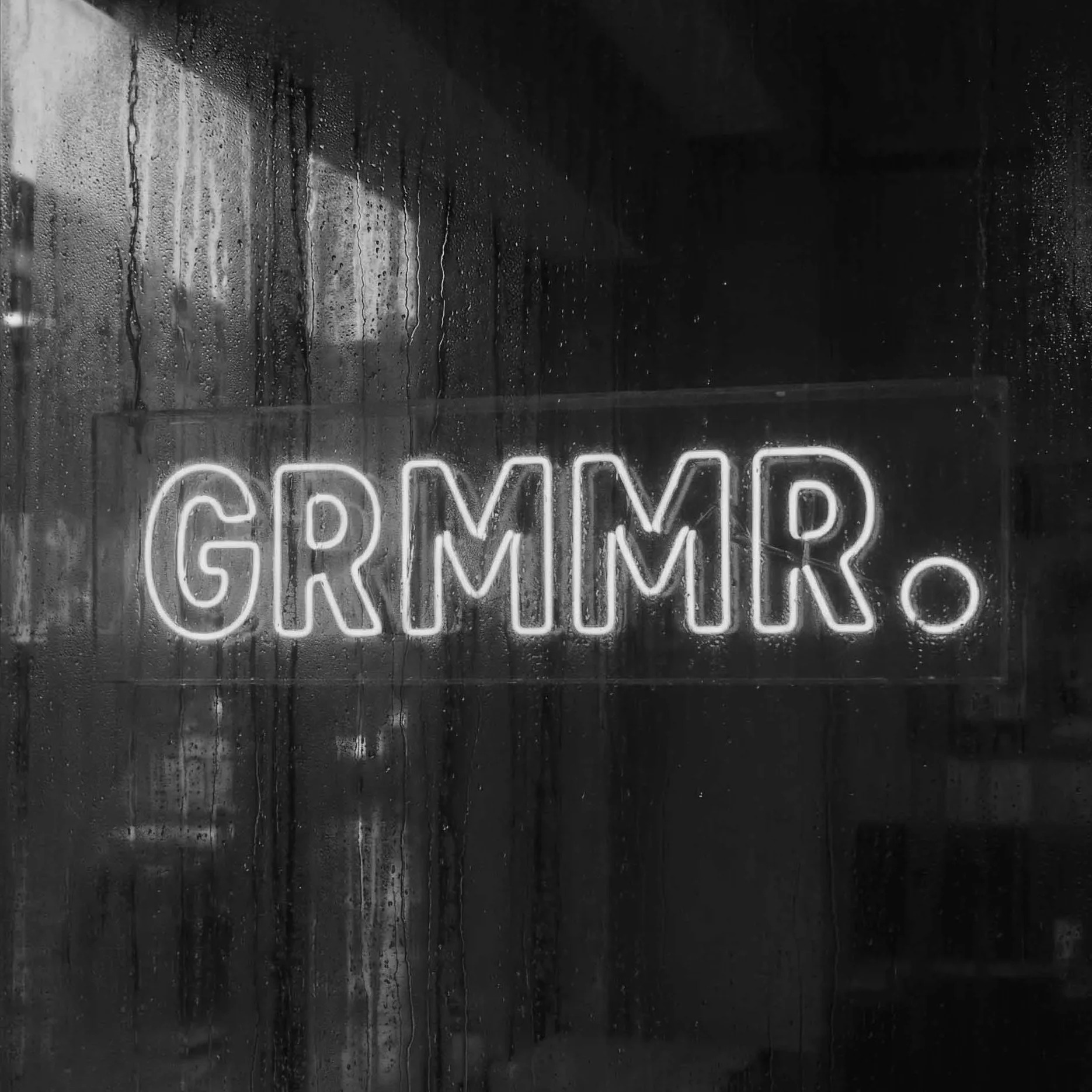 GRMMR+NEON+SIGN+bw-10-1.jpg