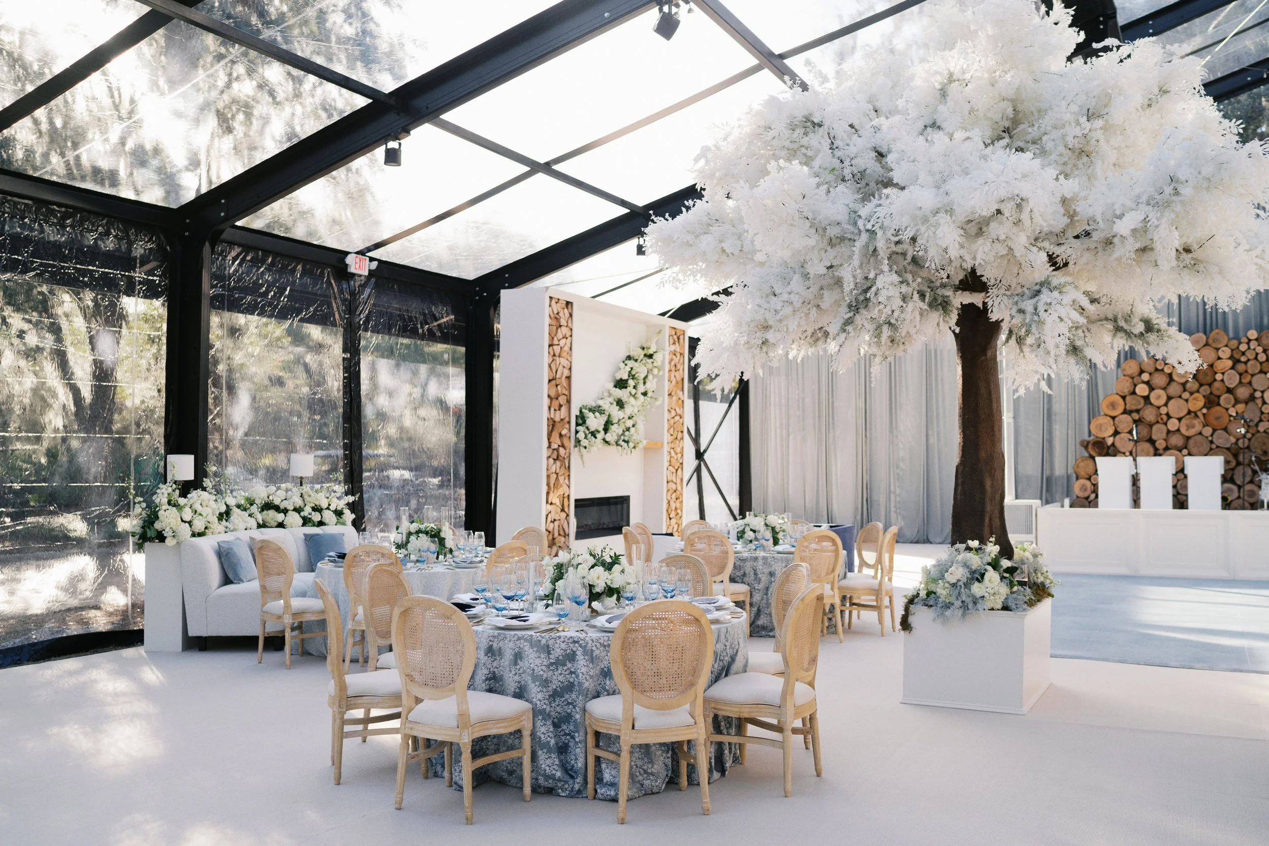 elizabethlanier-palmettobluff-wedding-reception-details-43.jpg