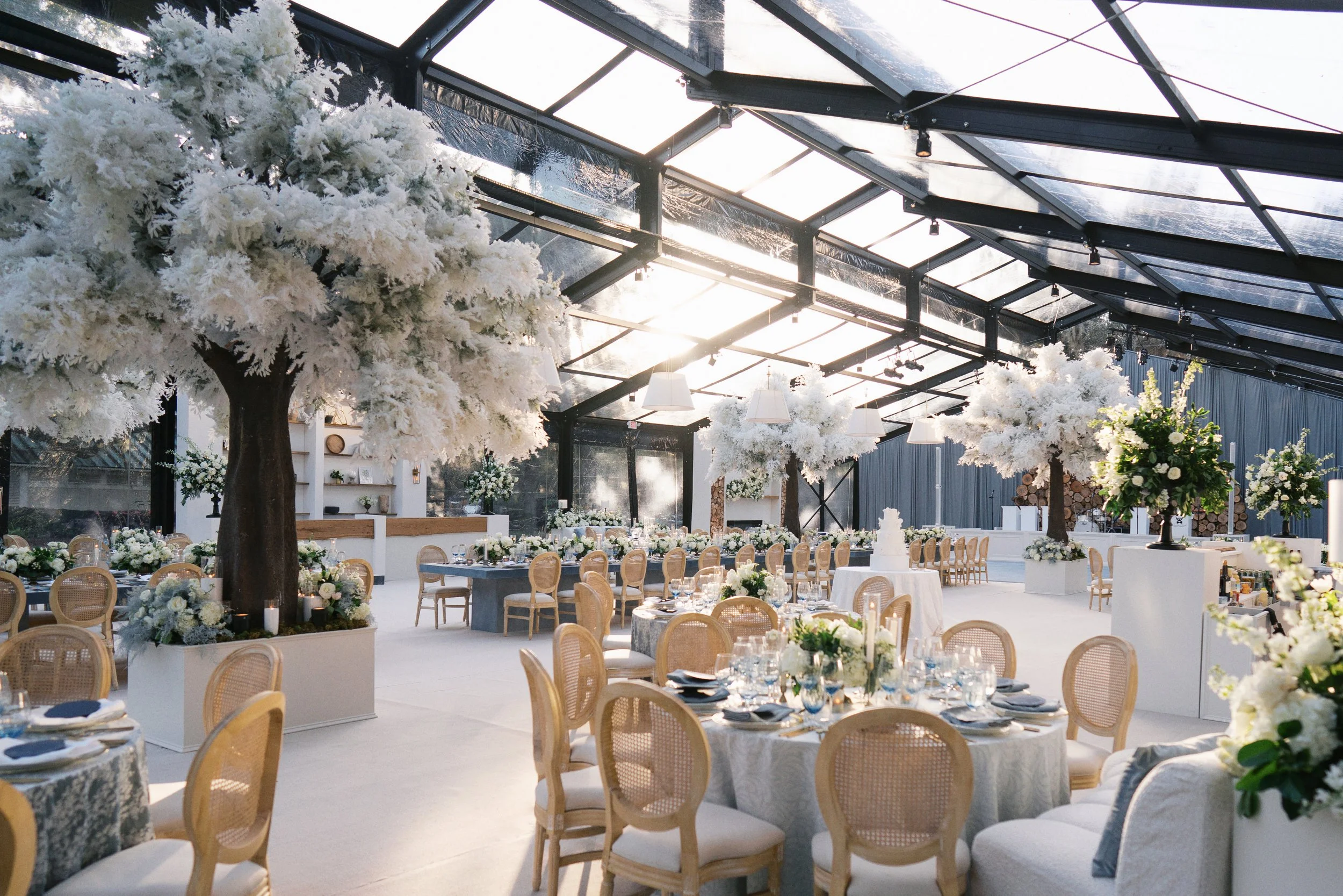 elizabethlanier-palmettobluff-wedding-reception-details-5.jpg