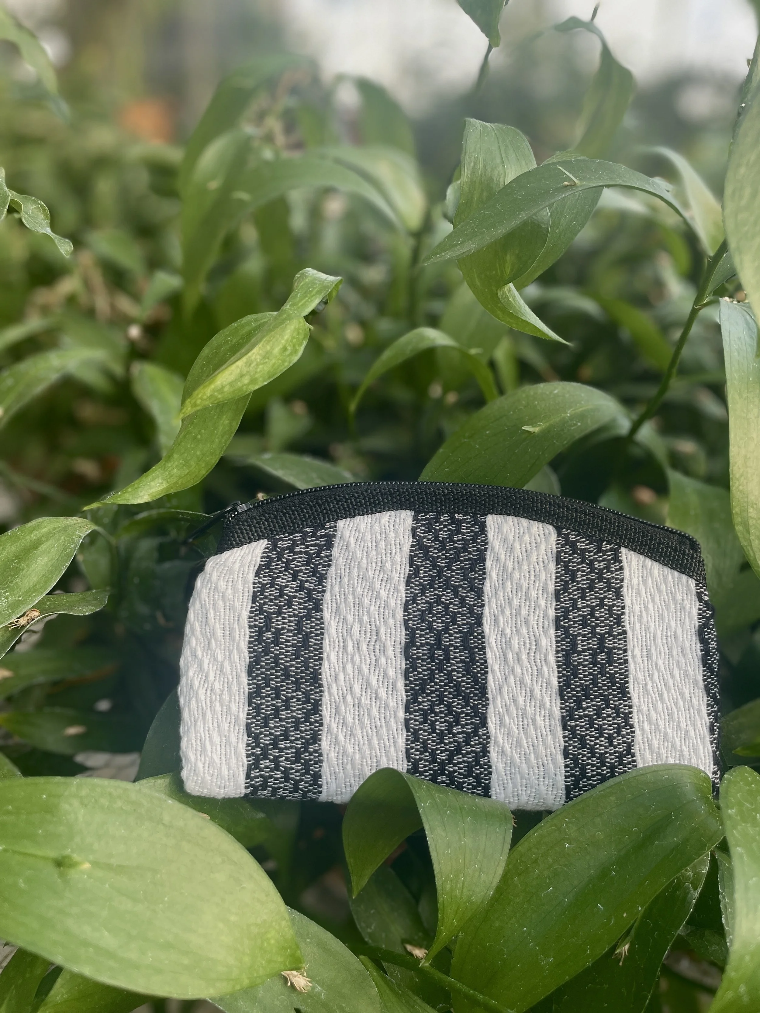 Silaw Pouch