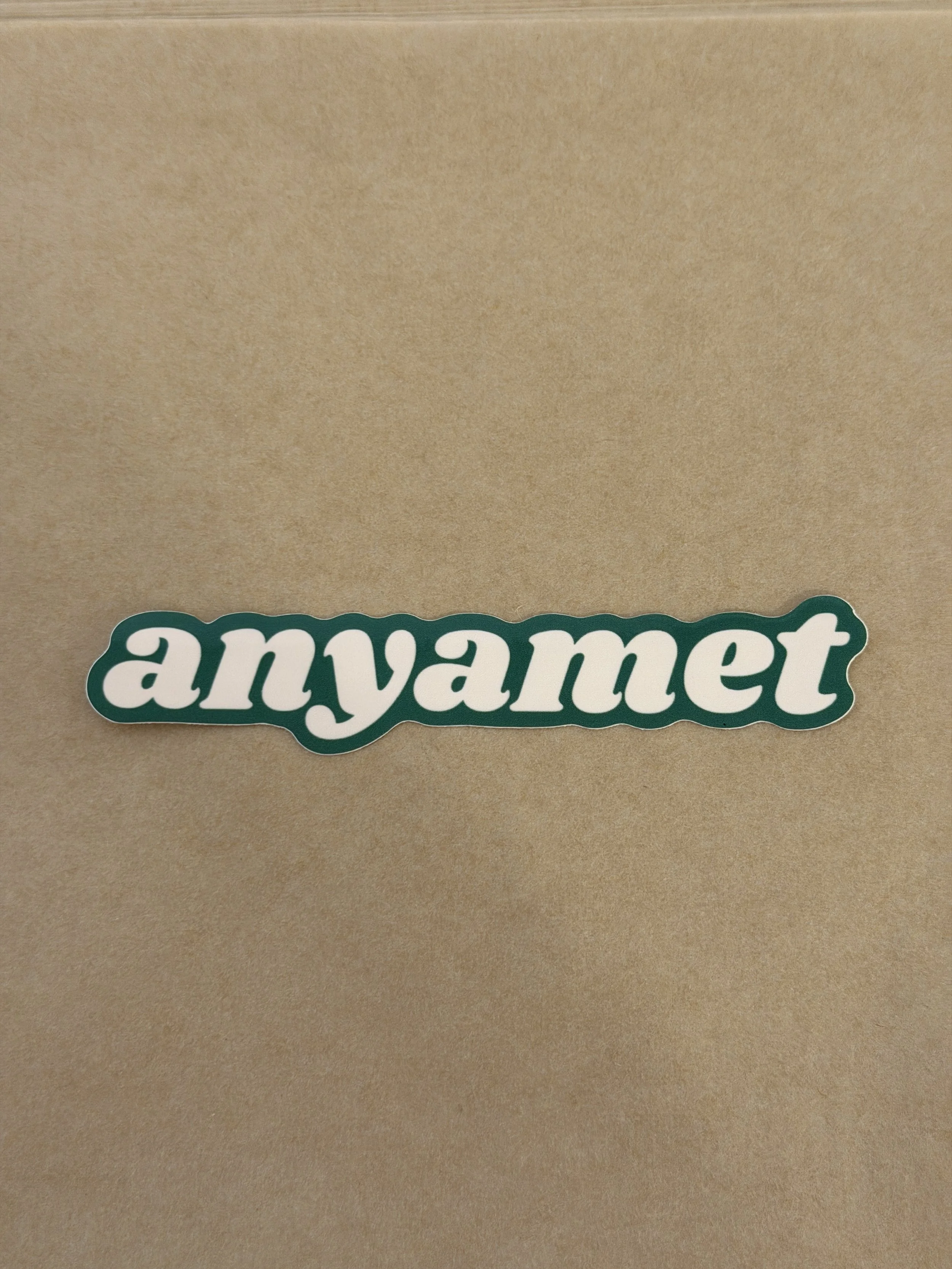 anyamet-sticker-1.JPG