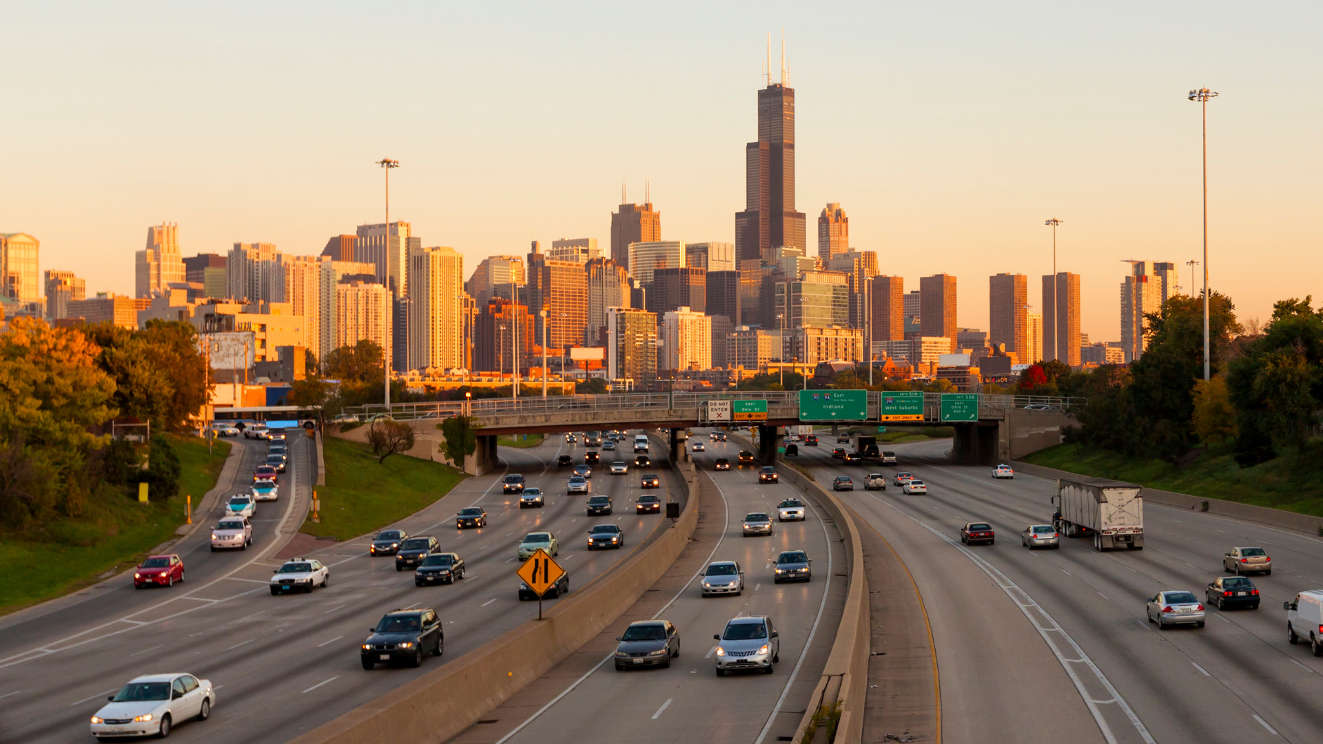 Executive Summary: December 4th AEG Chicago Stakeholder Challenge: Mobility &amp; Clean Transportation