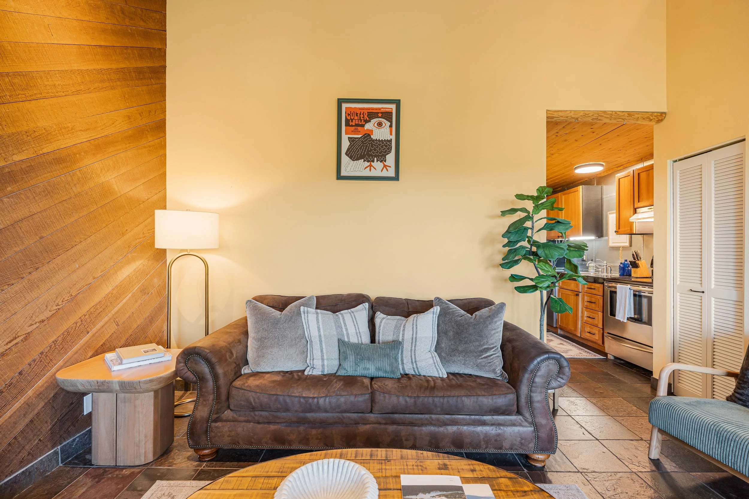 24-18575 SW Century Dr Unit 1033-21.jpg