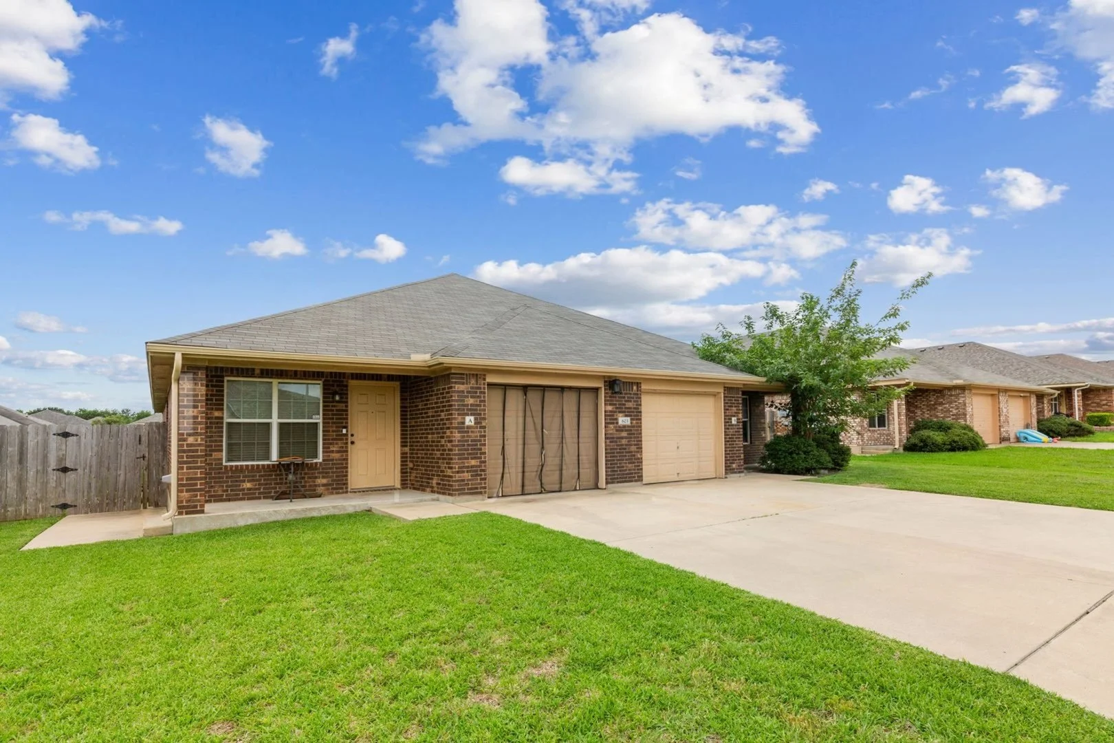 603 W Karey Dr