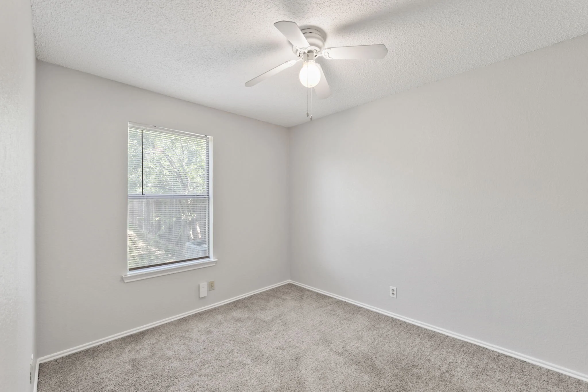 12-SQFT-6675.jpg