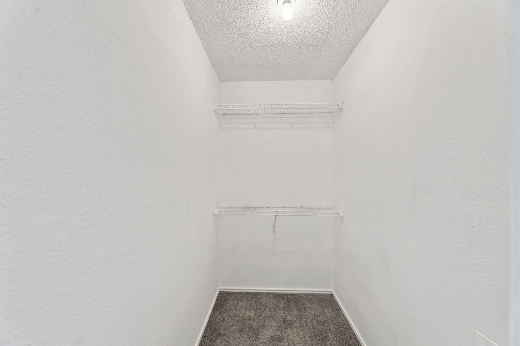 17-SQFT-6704.jpg