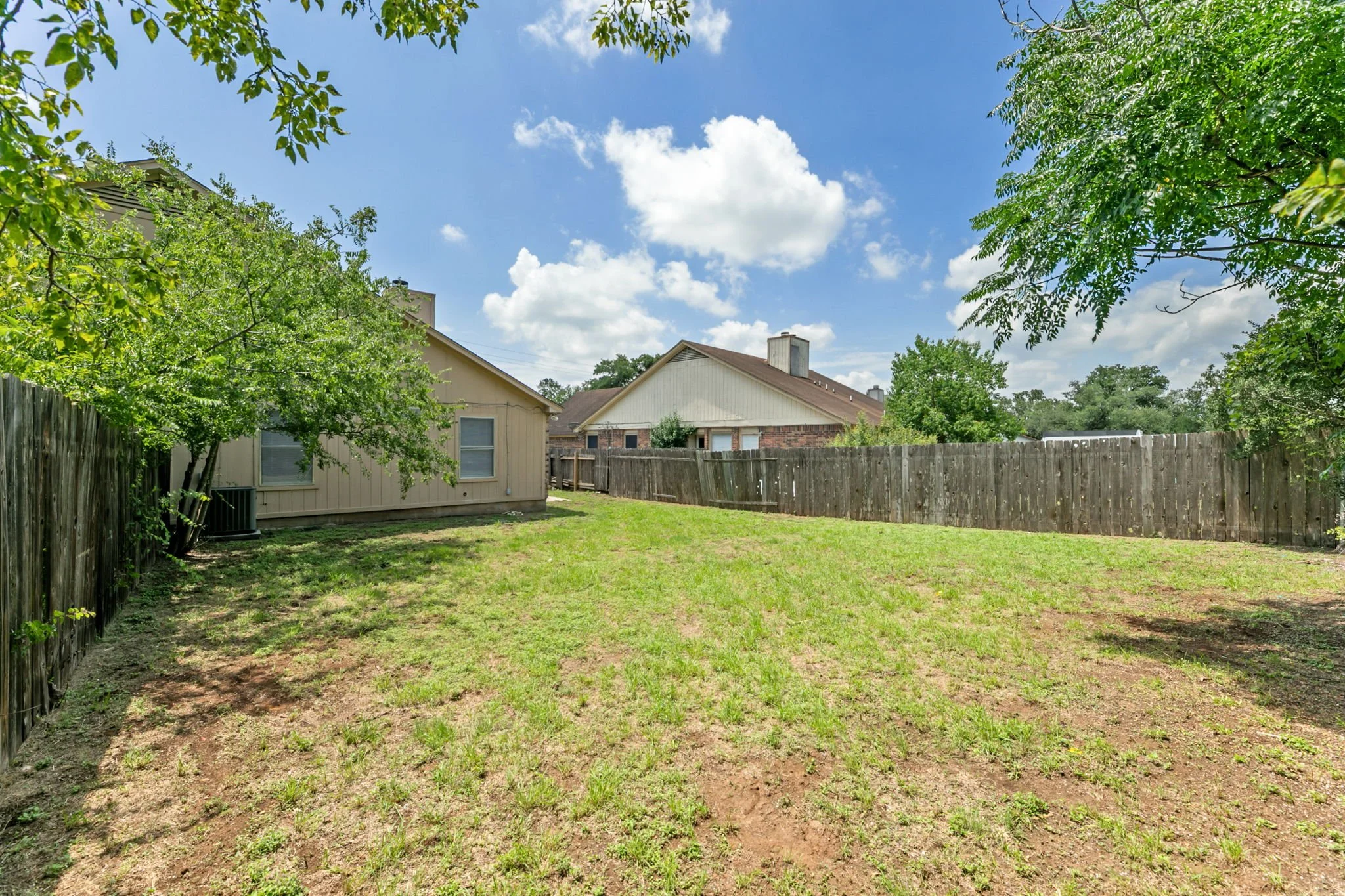 23-SQFT-6743.jpg