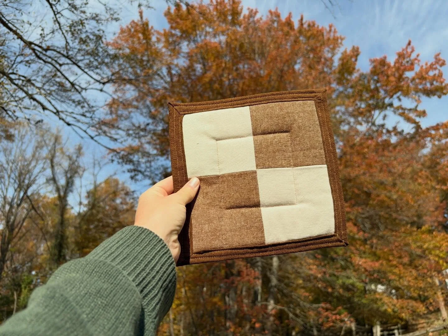 This holiday season, I&rsquo;m grateful for every person who chooses handmade. Shopping small means supporting real people, sustainable practices, and one-of-a-kind goods. Thank you for being here 🤗 Shop link in bio! #gratitude #intentionalgifting #