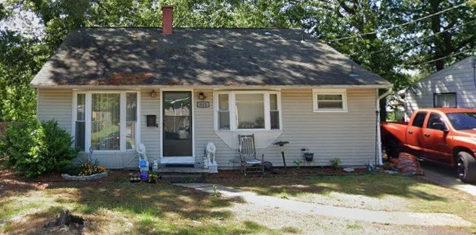 821 pine harbor.jpg