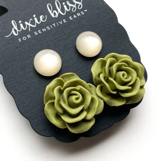 DB Joyce Pearl & Flower Stud Earrings