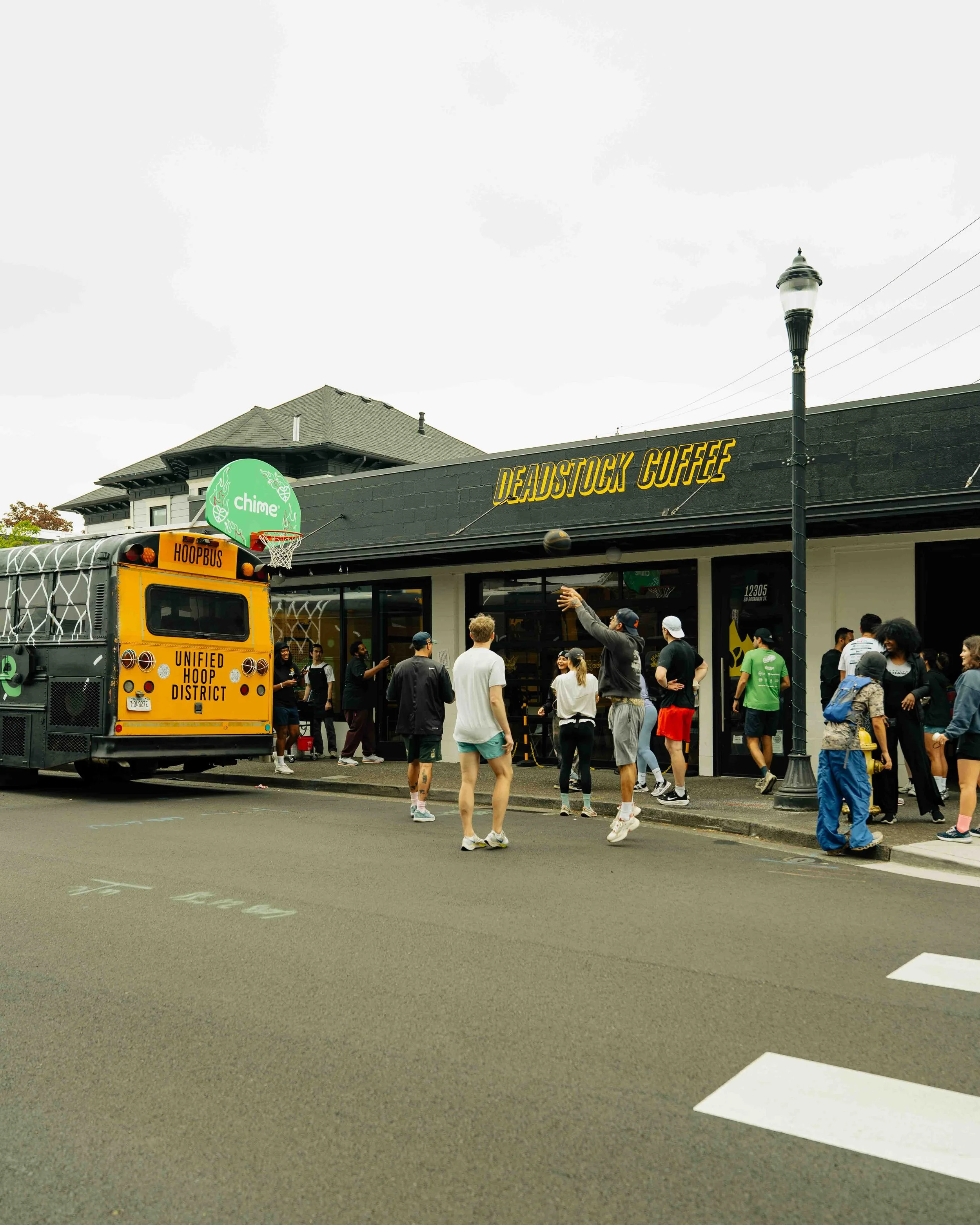 DS x Hoop Bus-3.jpg