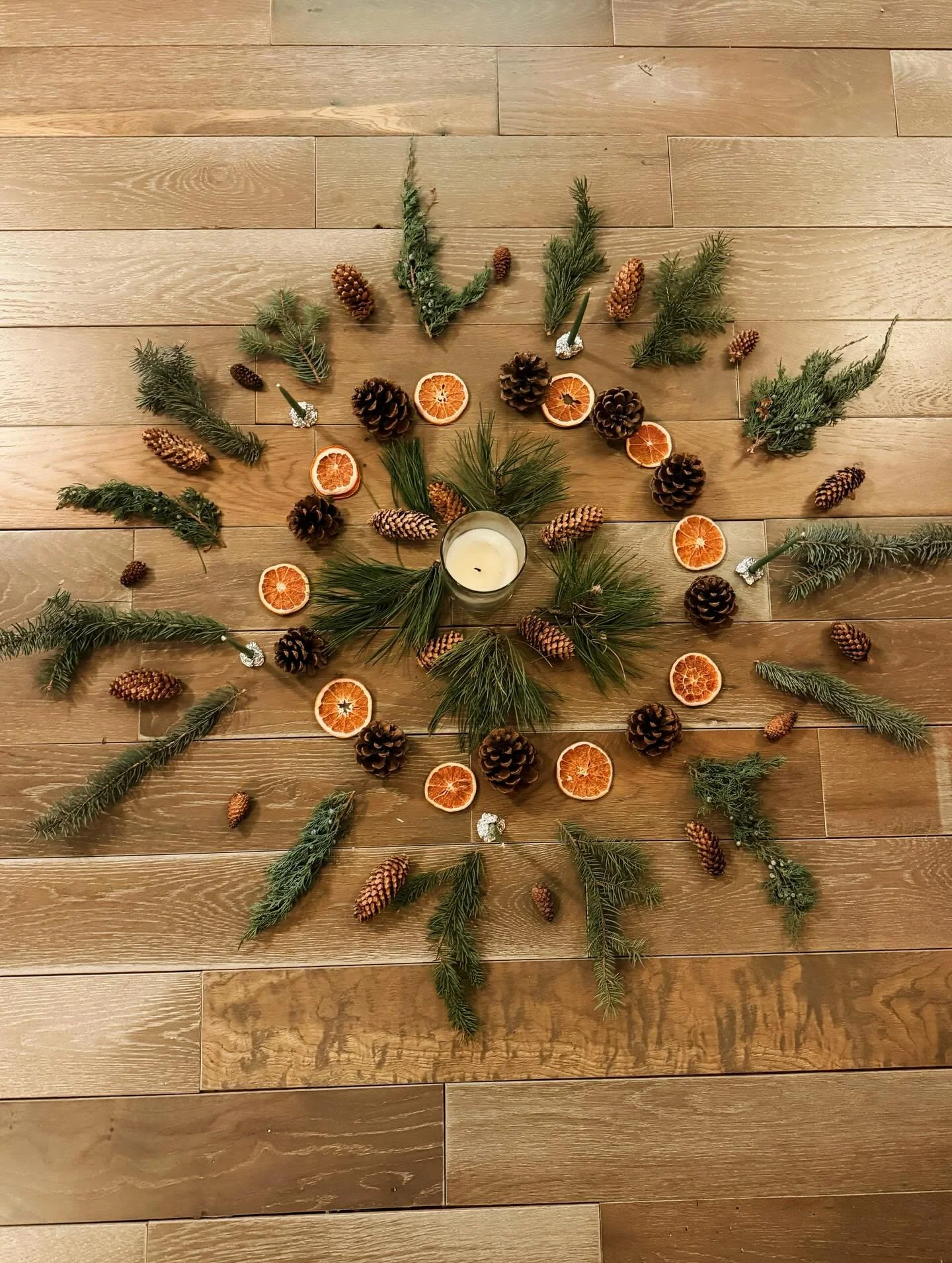 Thankful for everyone who came to my Winter Solstice workshop on Saturday! It was an absolute honor ❤️ The solstice has now passed and everyday forward will now be longer and bring more light! 

May you all find some comfort in this holiday season fr