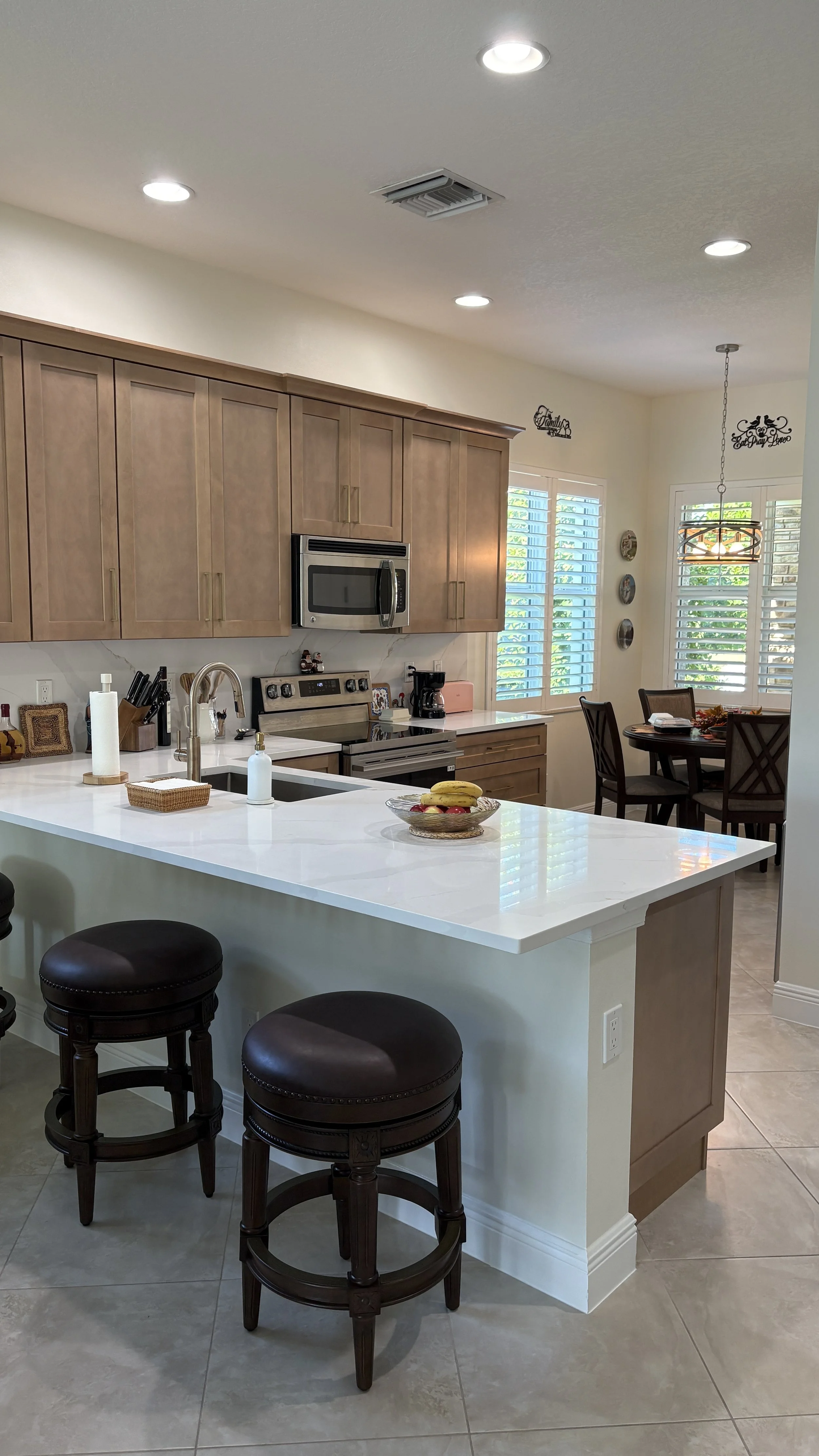 Toffee Shaker & Storm Gold