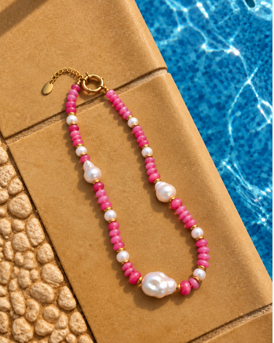 amour+by+the+pool.png