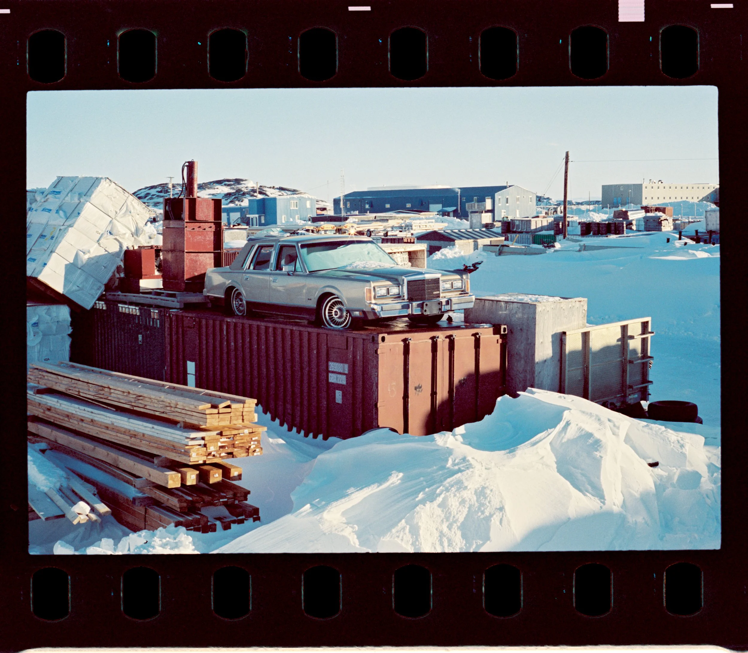 R1-02050-0025.jpg