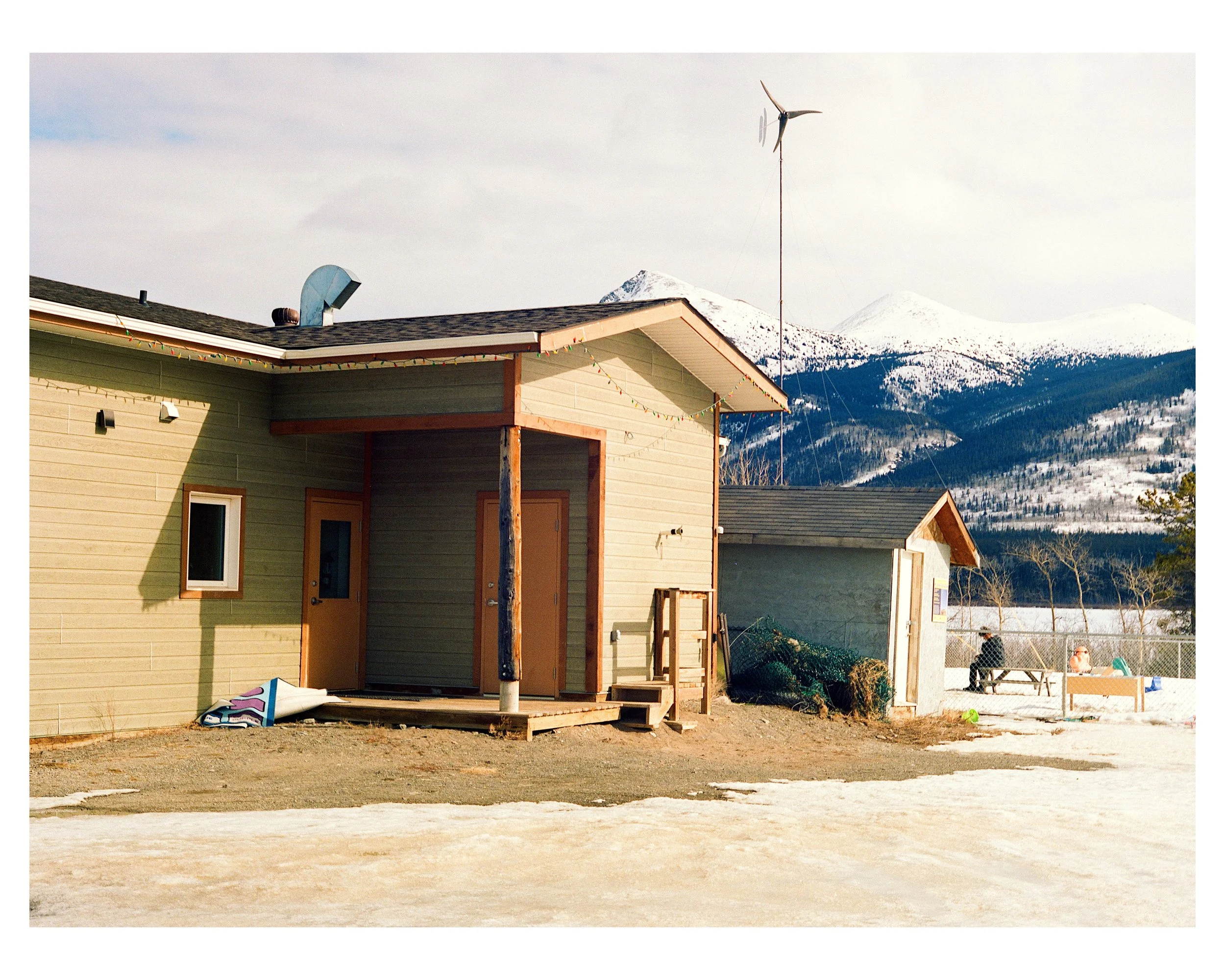Carcross_light_2.jpg