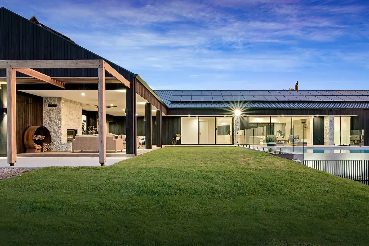 SKETCH DESIGN & INTERIORS