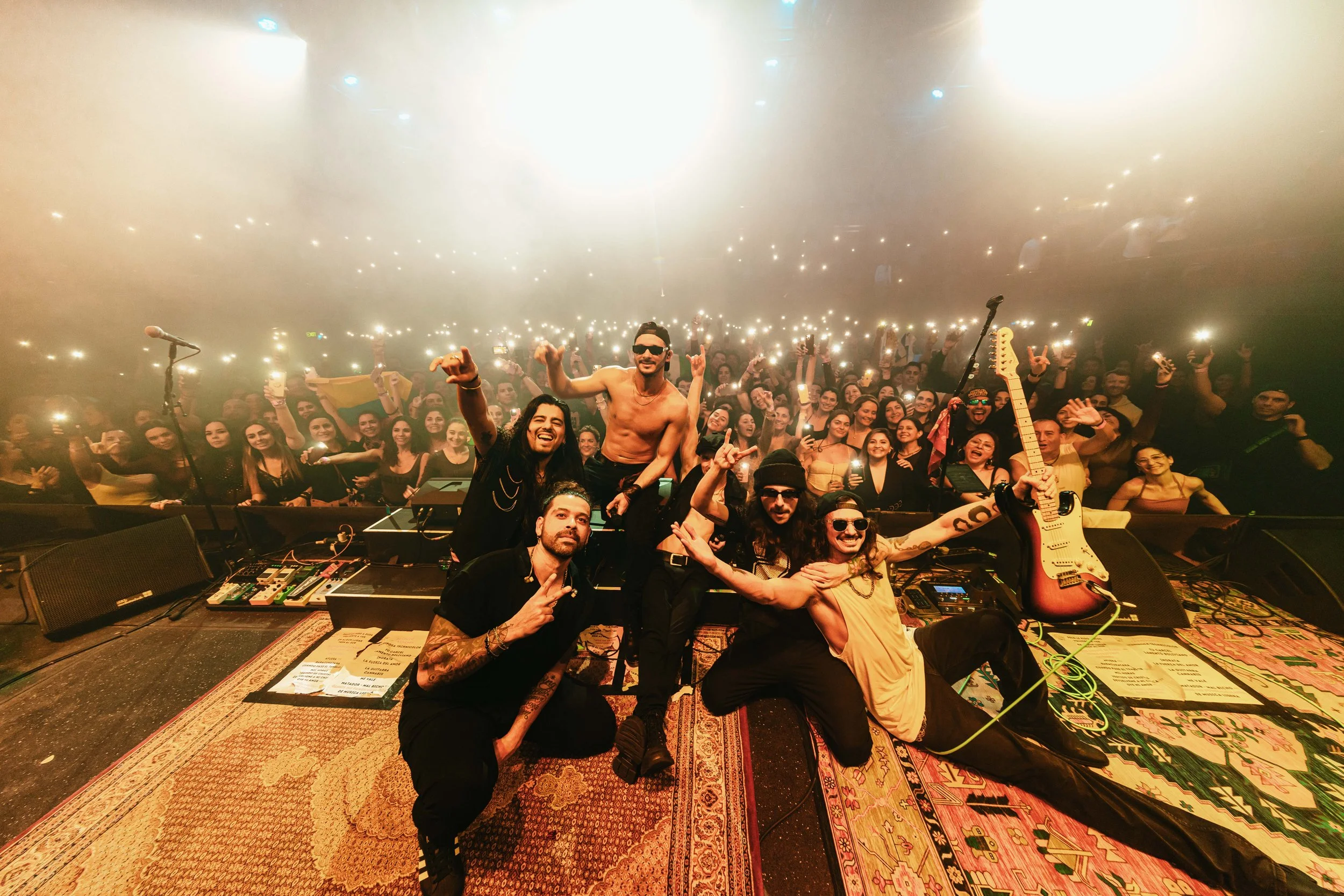 Bruno Yagüe and his band with the audience after a live show