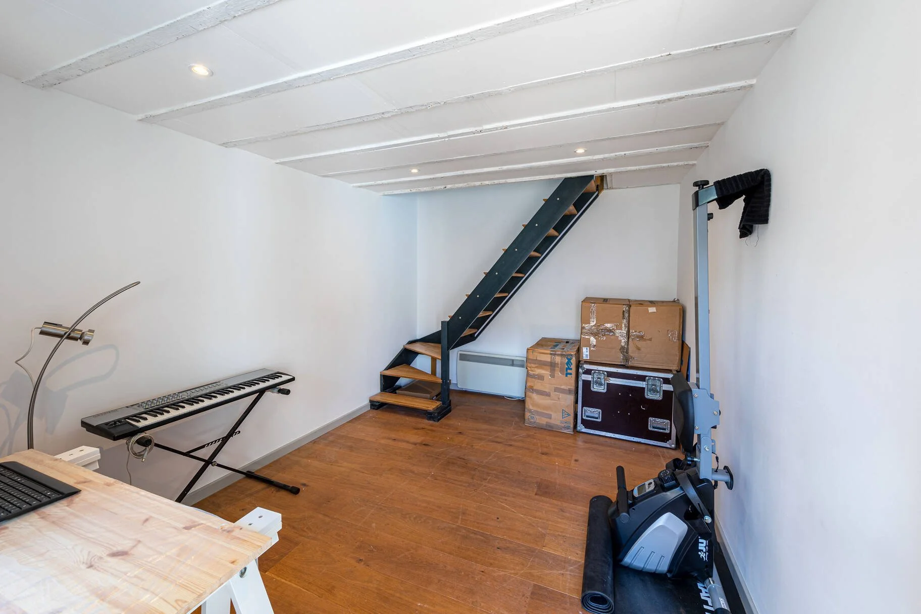 75340_Interior-1_qqN.jpg