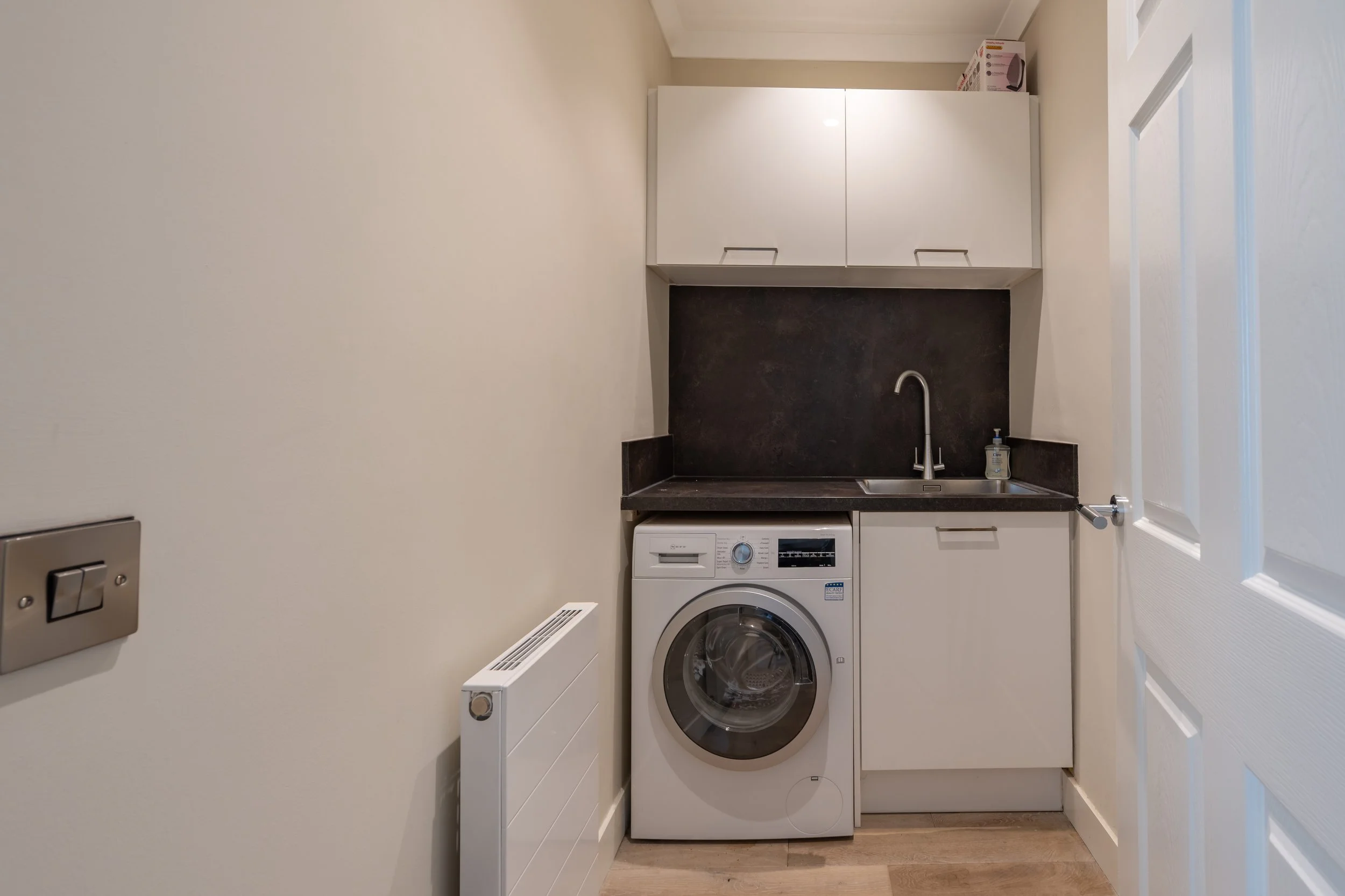 35A Manor Place-1.jpg