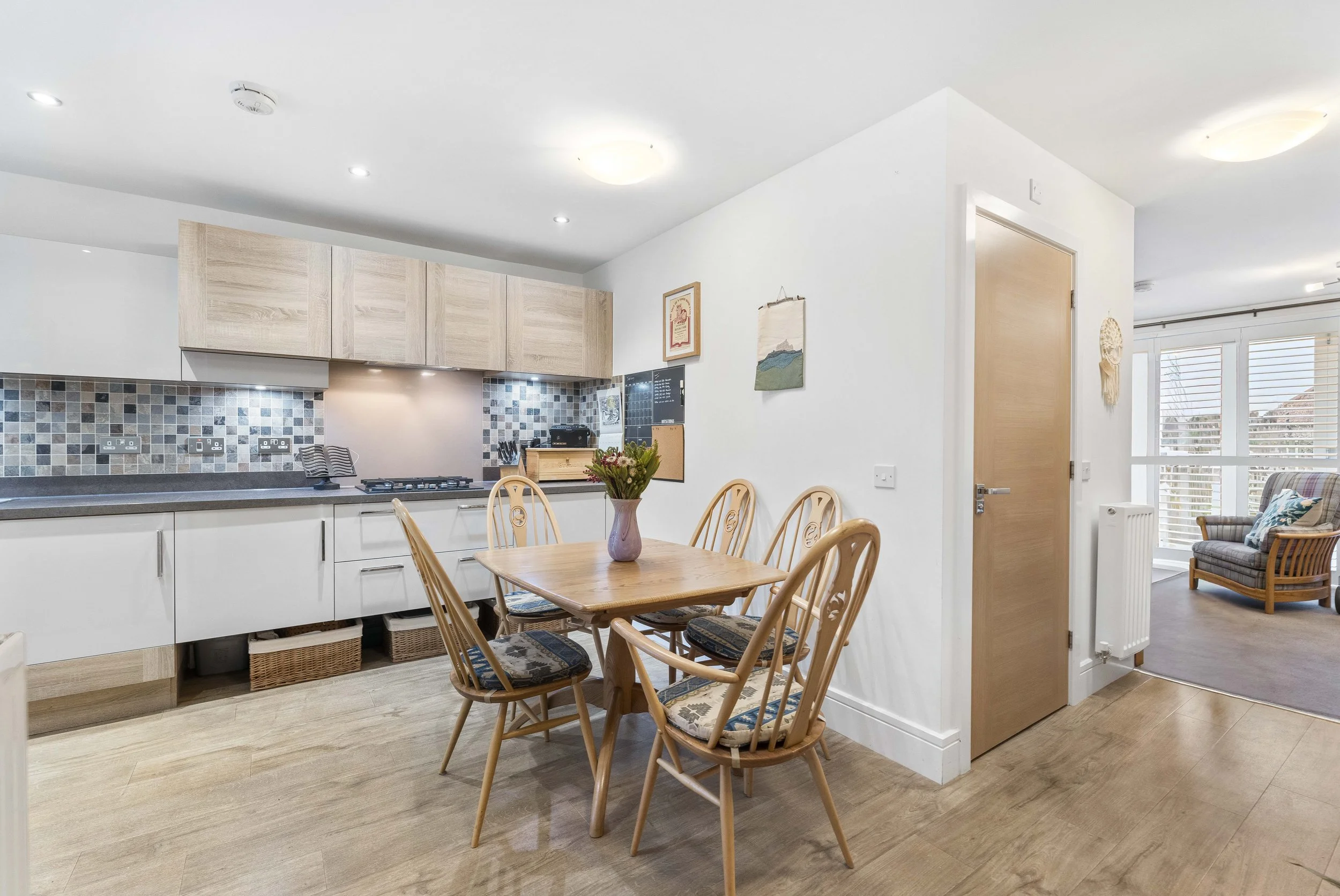 39 Phillips Avenue-15.jpg